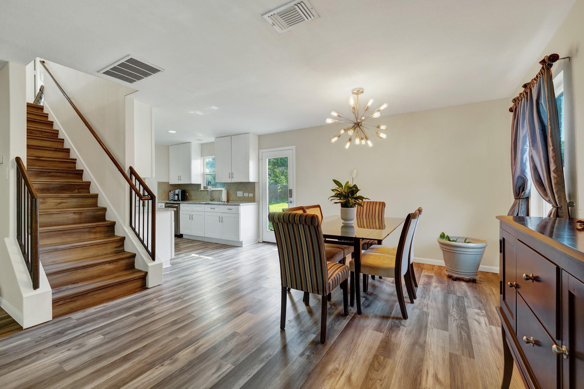 2106 Stonehaven Rd, San Marcos, TX 78666