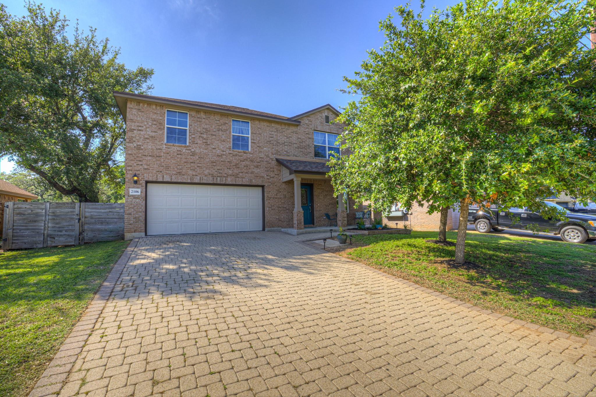 2106 Stonehaven Rd, San Marcos, TX 78666