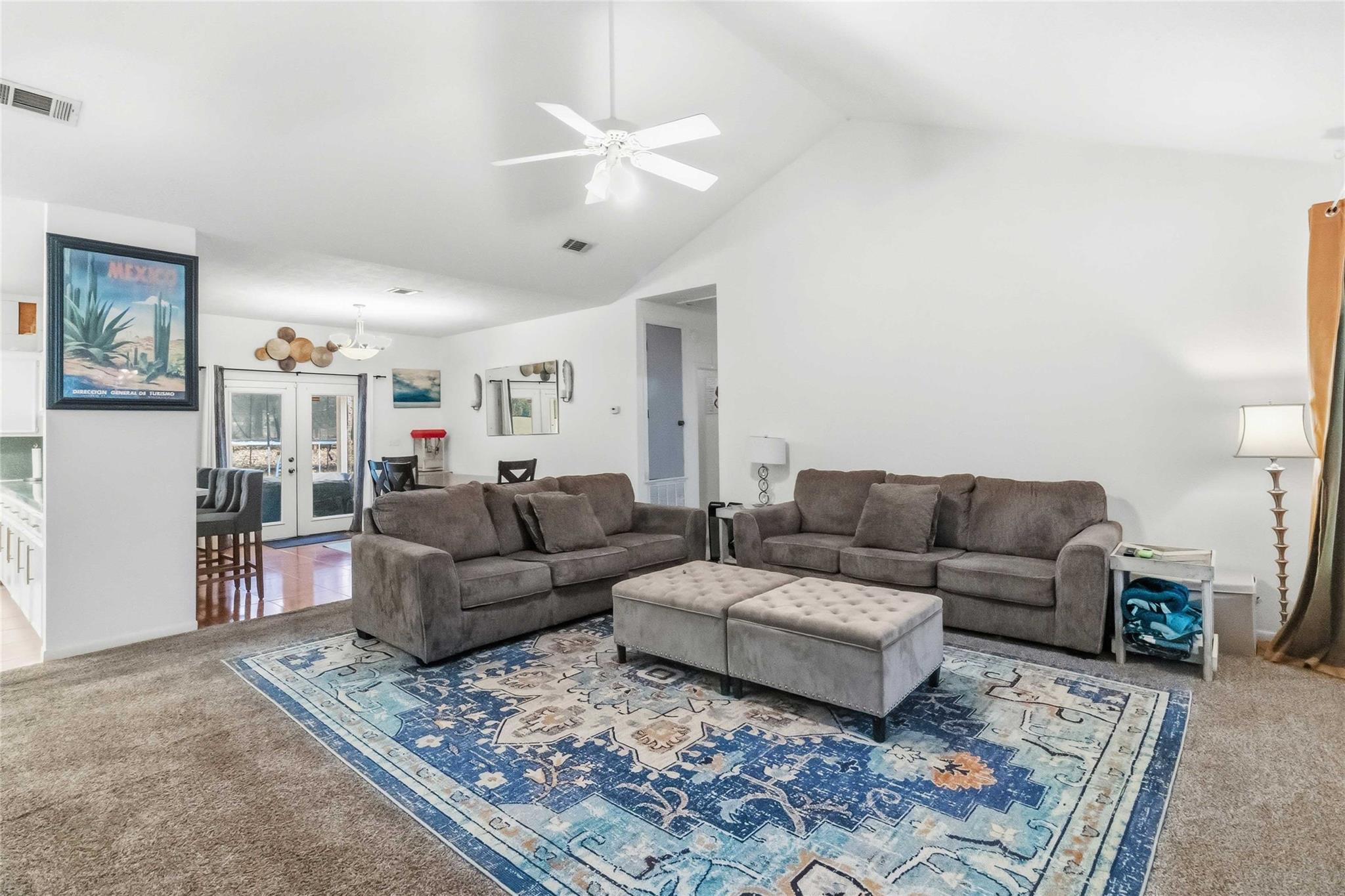581 Highway 95 Highway S, Elgin, TX 78621