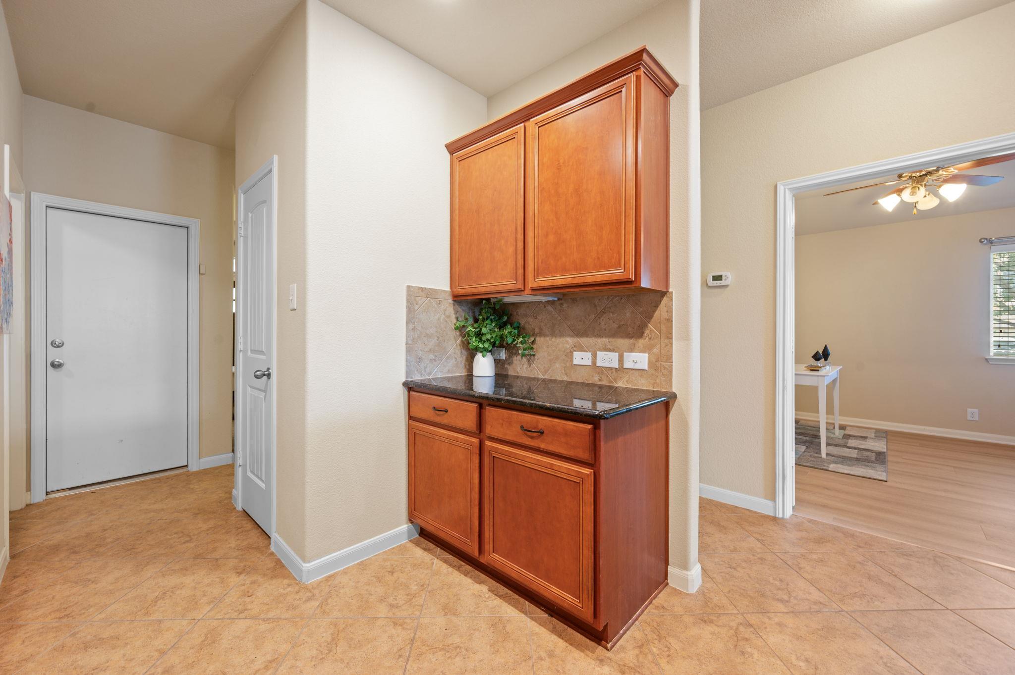 1924 Conn Creek Rd, Cedar Park, TX 78613