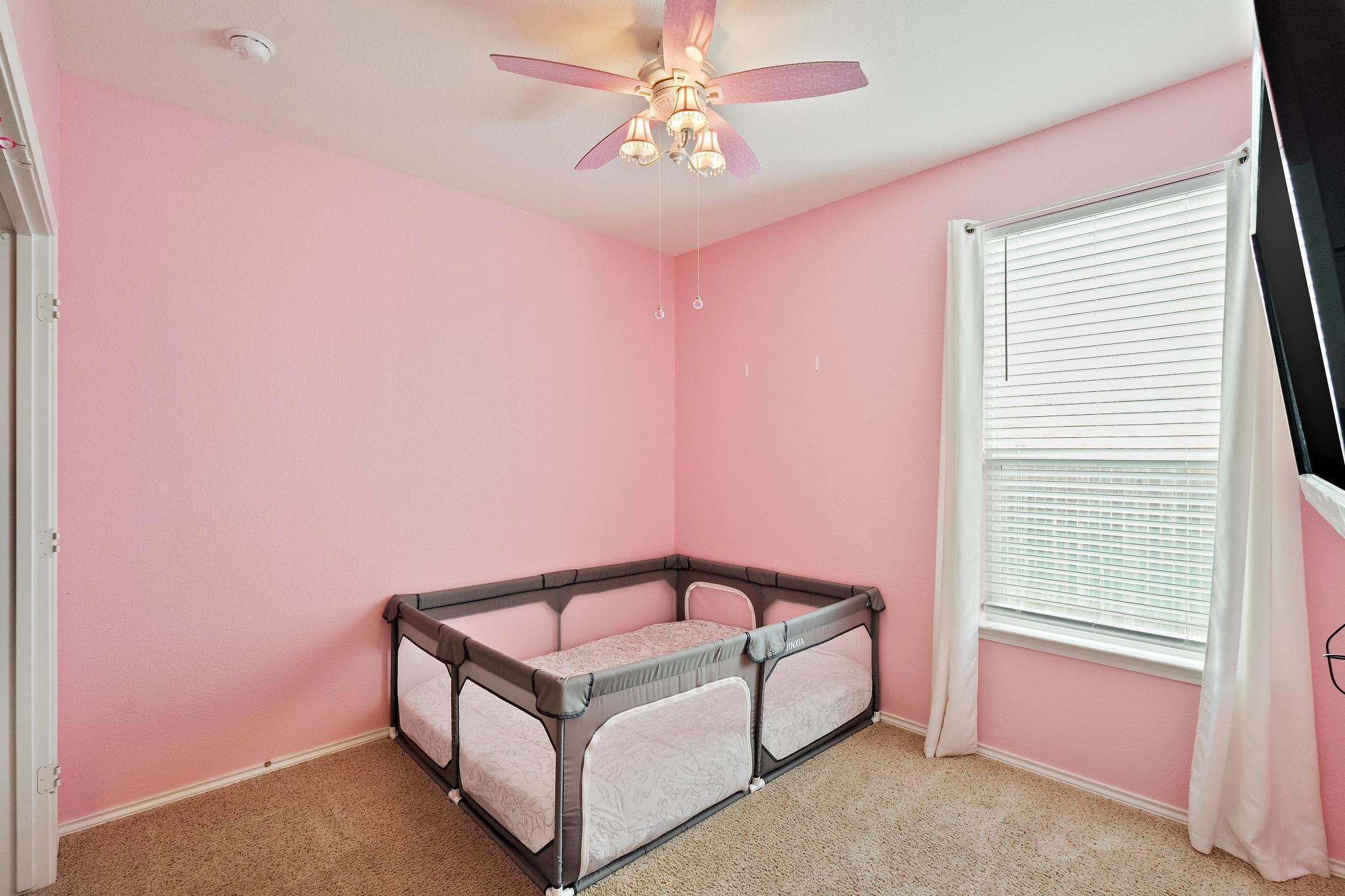 1004 Grand Teton Trl, Taylor, TX 76574