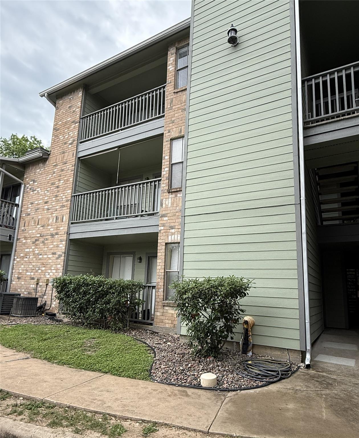 4500 E Oltorf St # A105, Austin, TX 78741