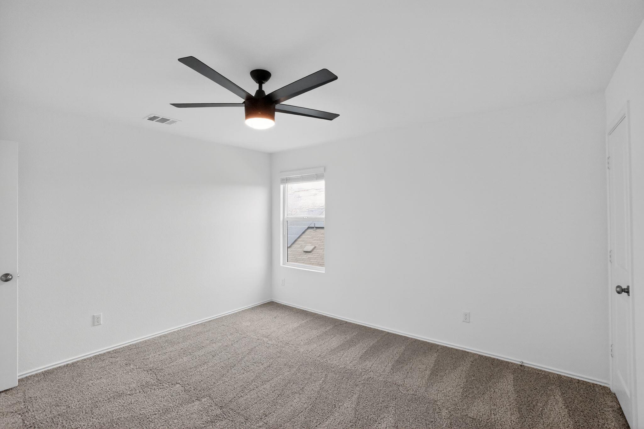 412 Perfect World Loop, Jarrell, TX 76537