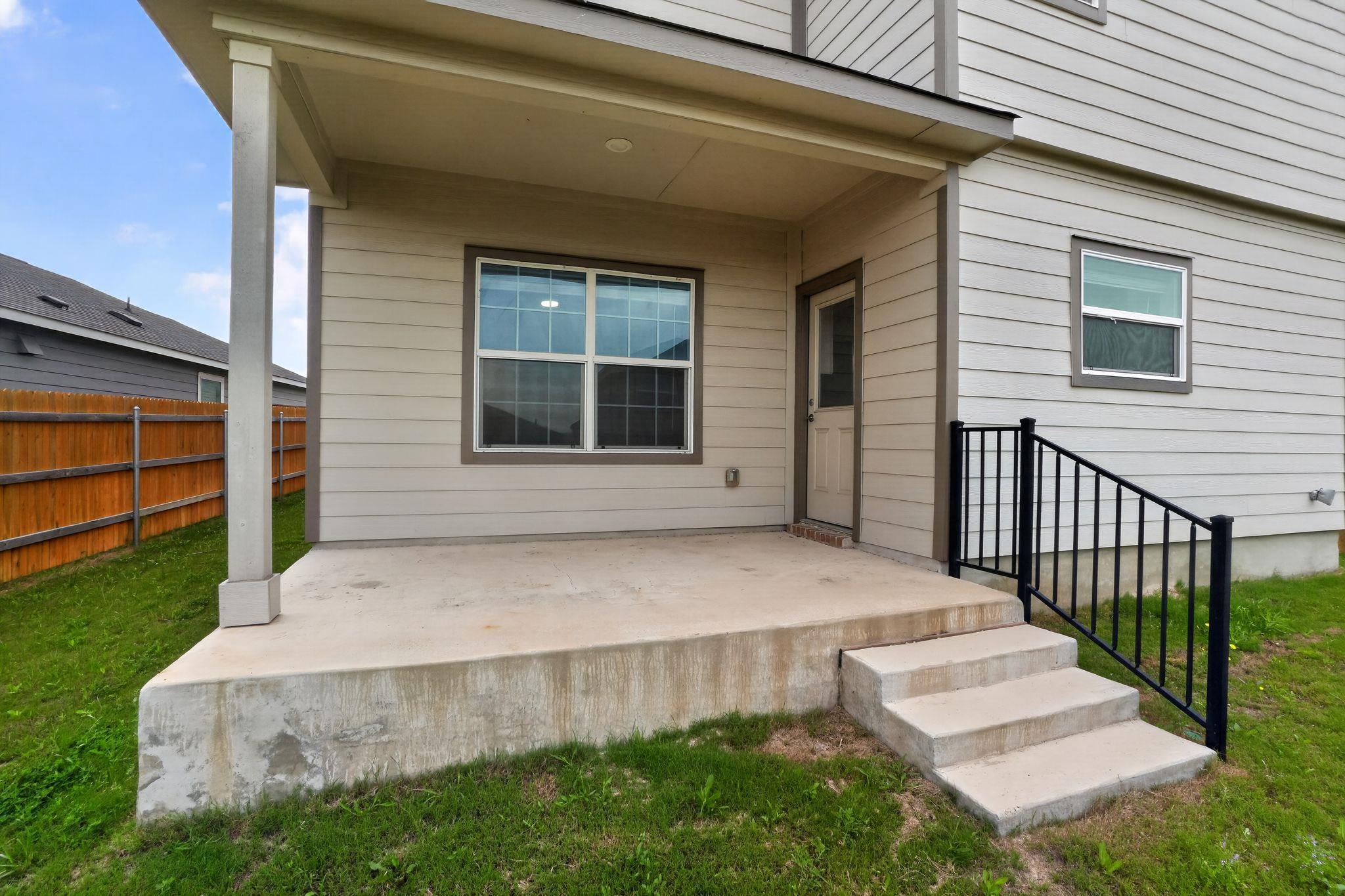 412 Perfect World Loop, Jarrell, TX 76537