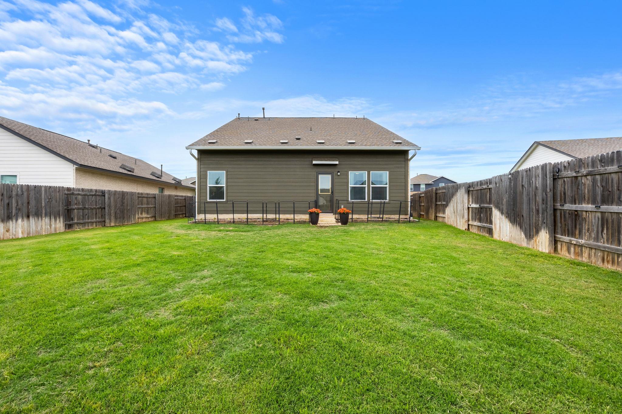116 Badillo Way, Bastrop, TX 78602