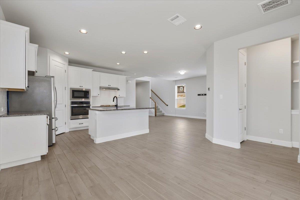 101 Free Stone Dr, Georgetown, TX 78628
