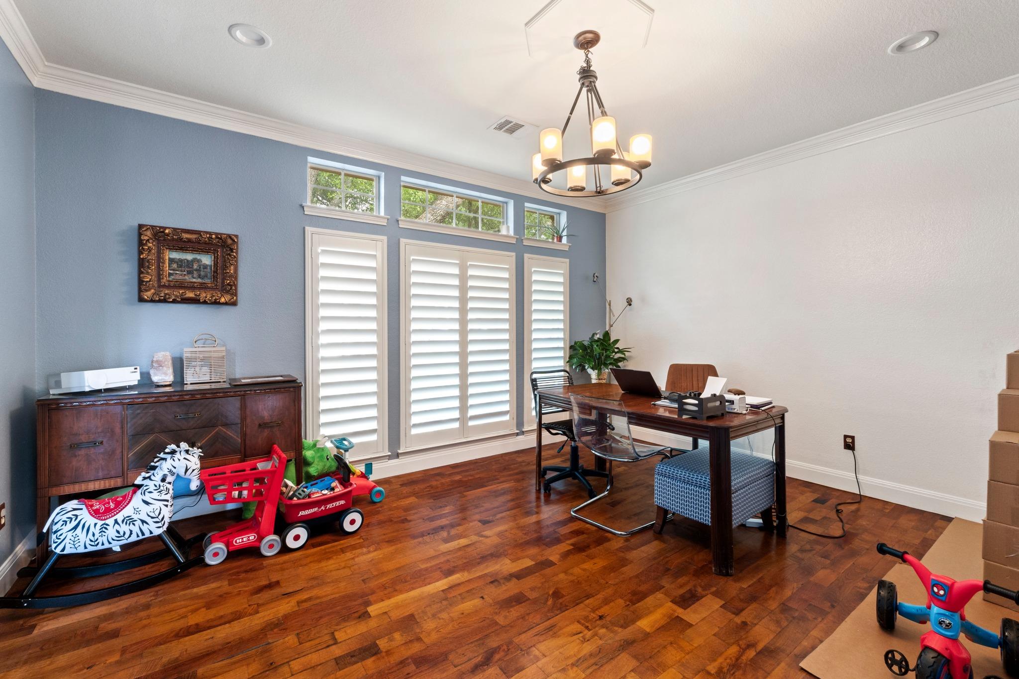 10501 Crow Wing Cv, Austin, TX 78730
