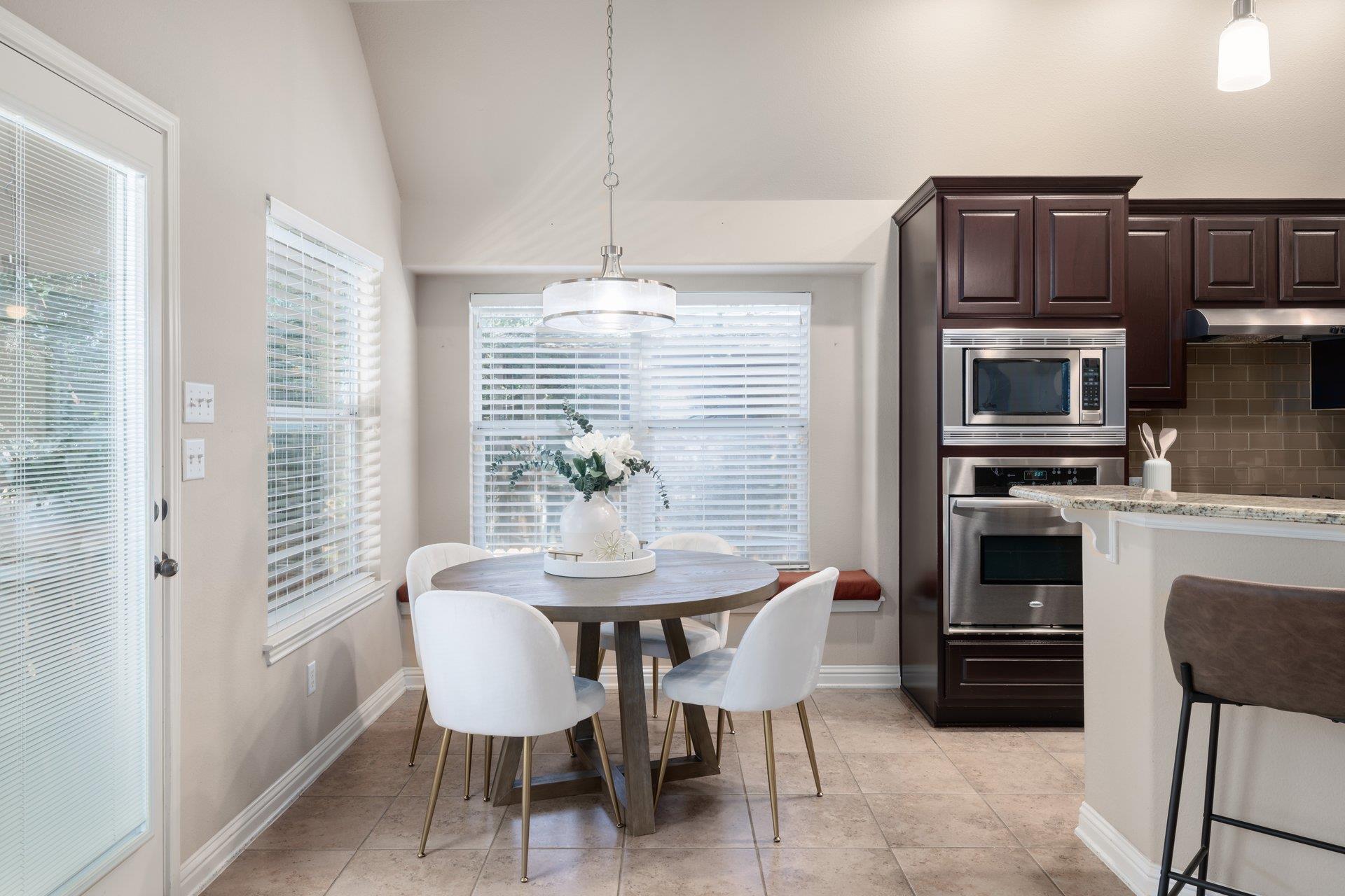 4211 Buckskin Rd, Cedar Park, TX 78613