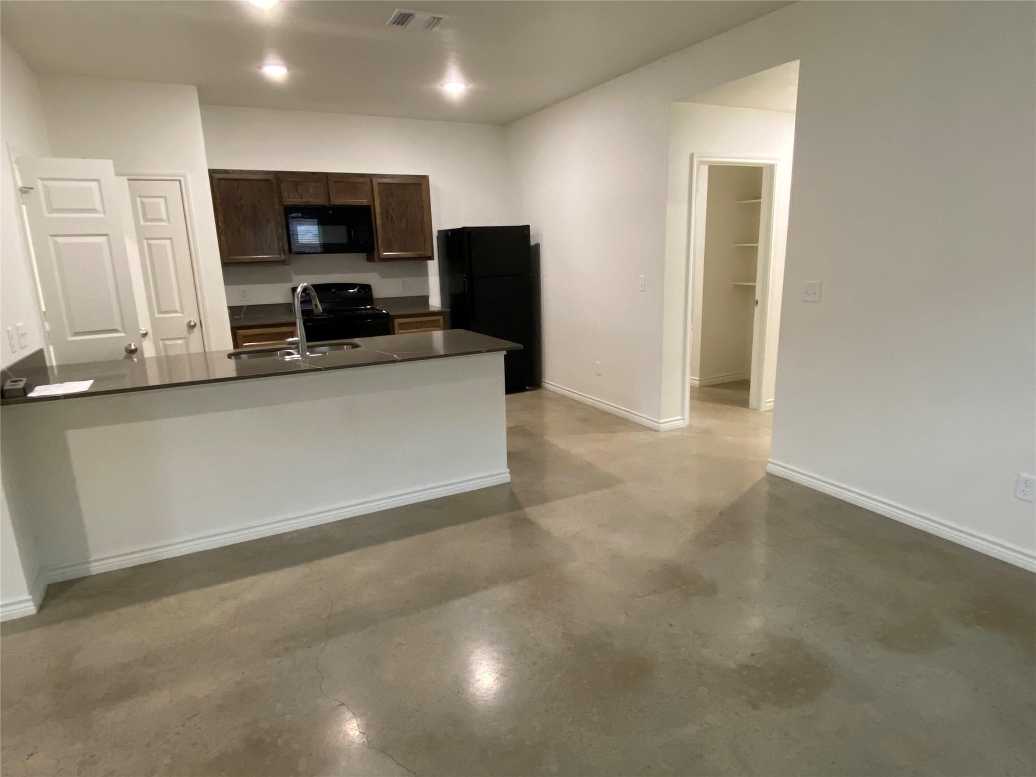 2320 Duntov Dr # B, Temple, TX 76504