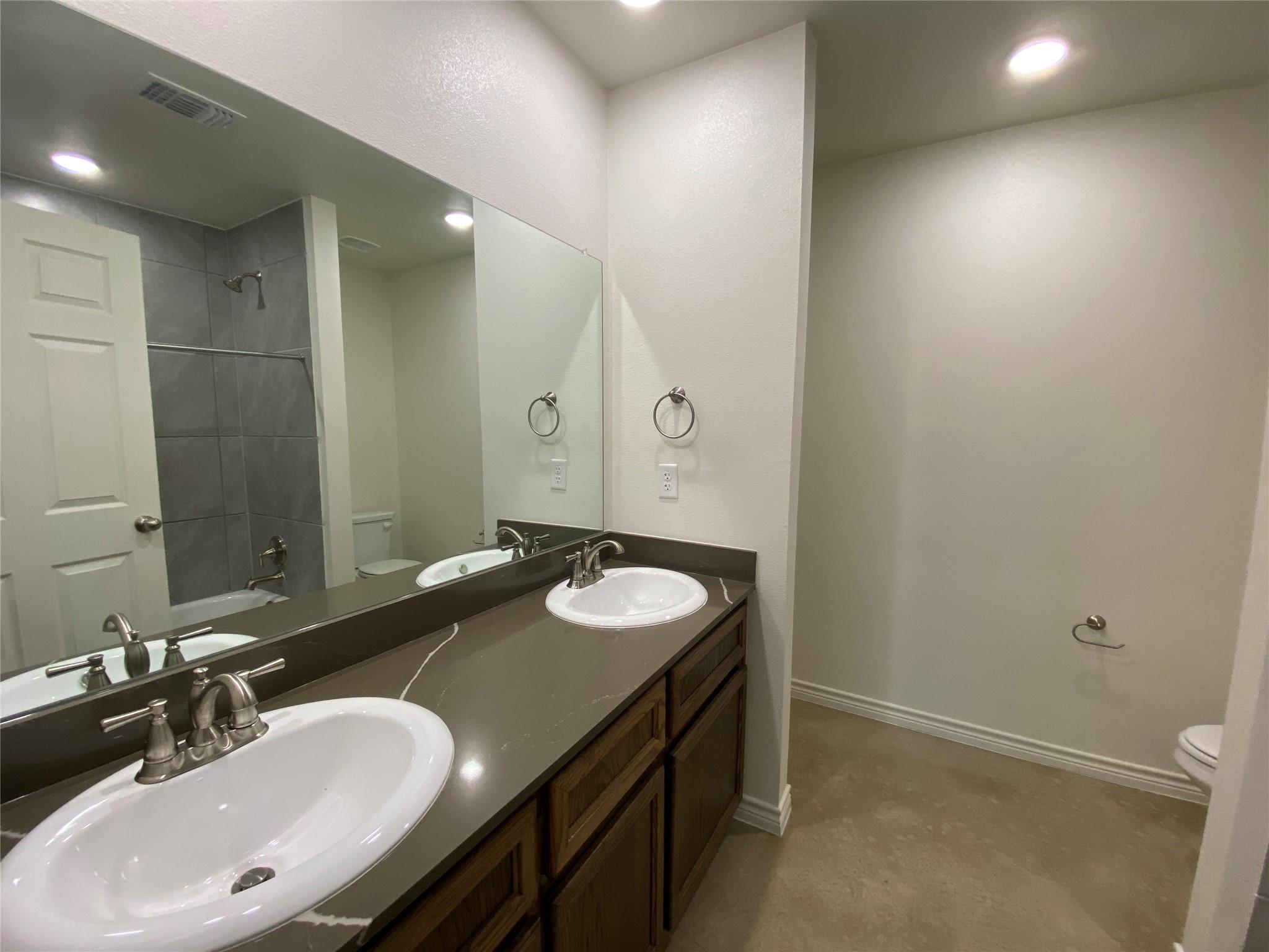 2320 Duntov Dr # B, Temple, TX 76504