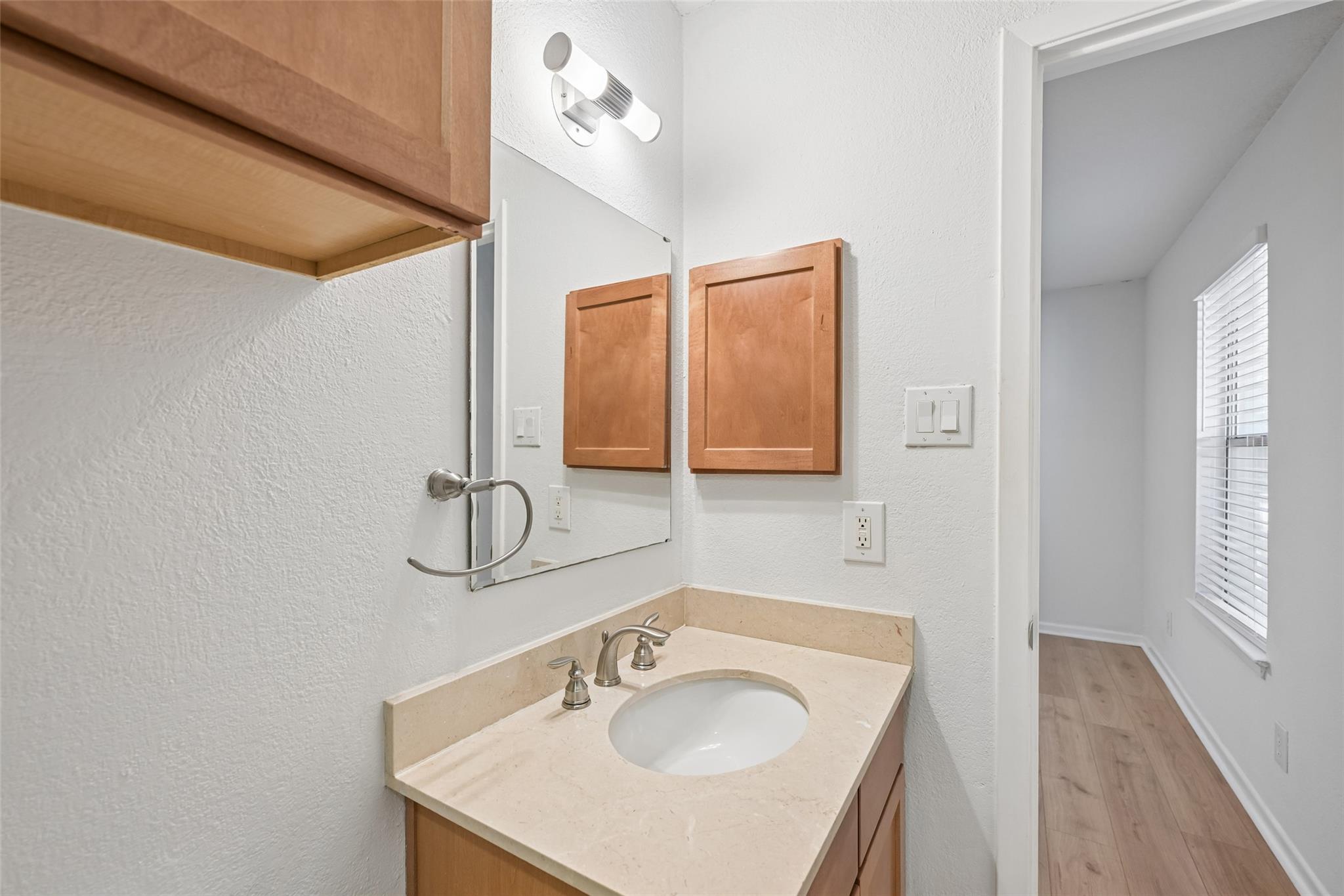 3204 Menchaca Rd # 115, Austin, TX 78704