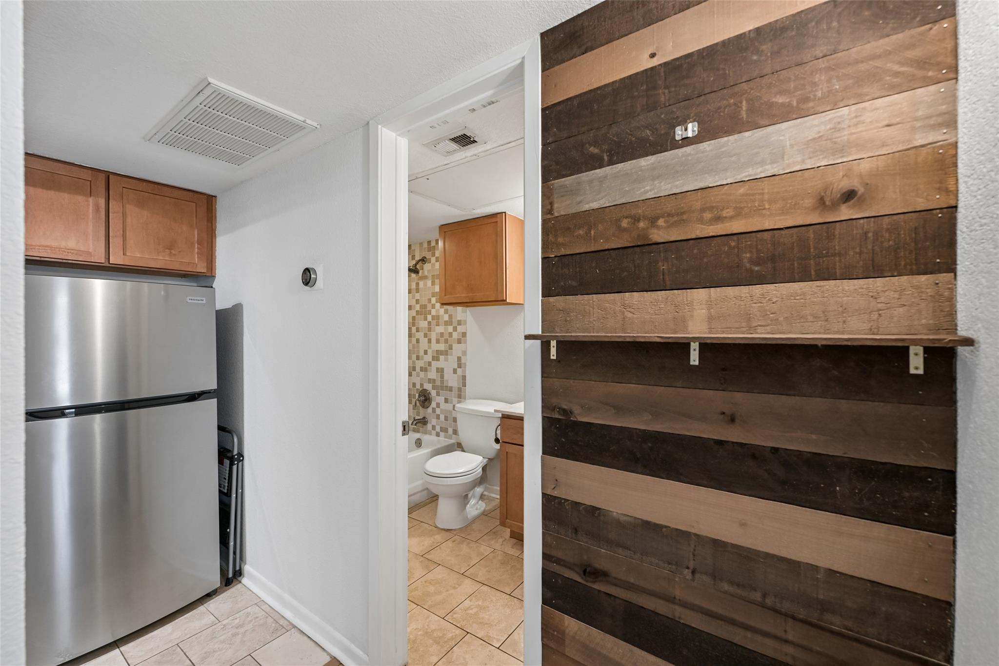 3204 Menchaca Rd # 115, Austin, TX 78704