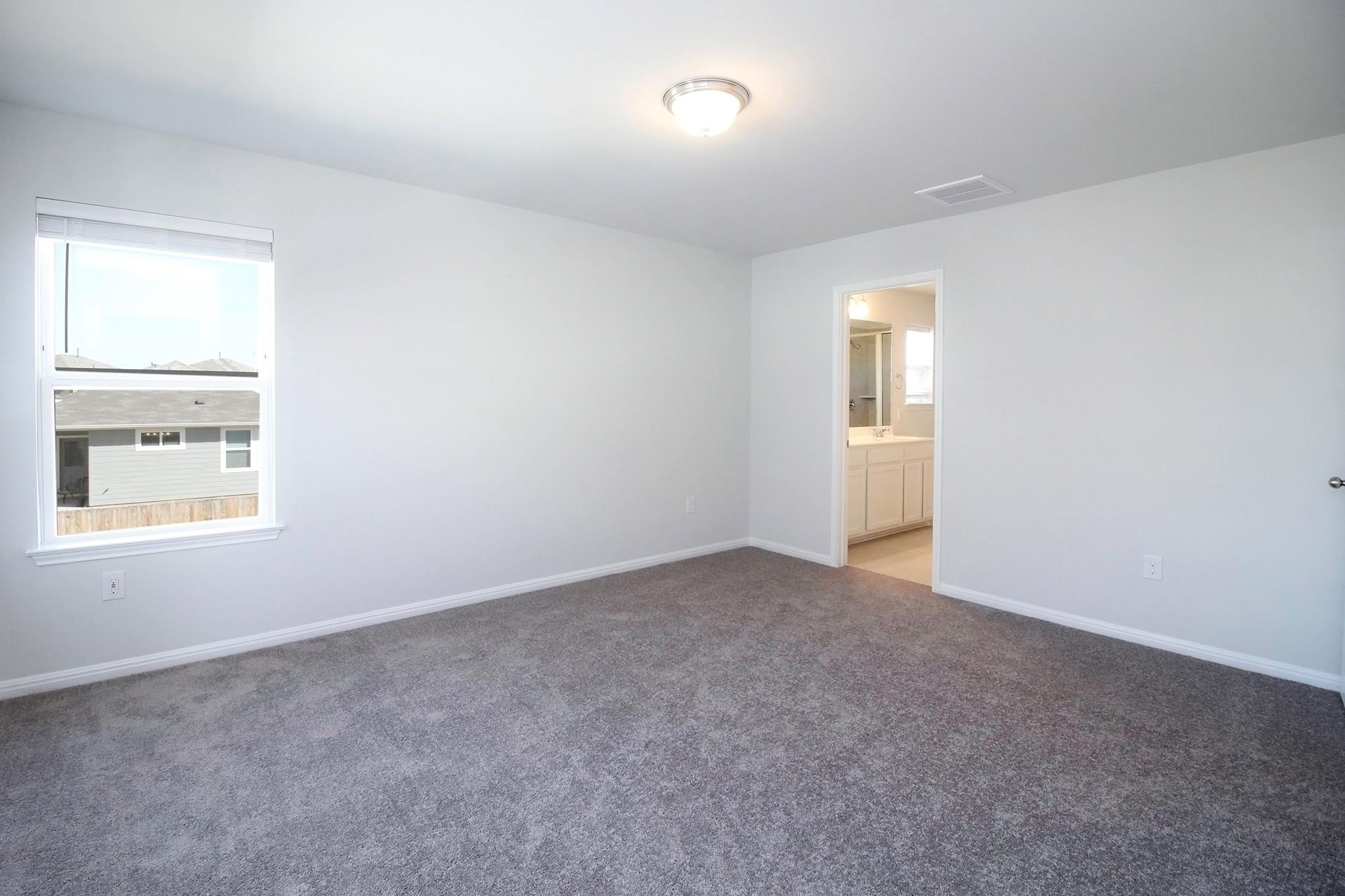 10305 Forest Grove Dr, Austin, TX 78747