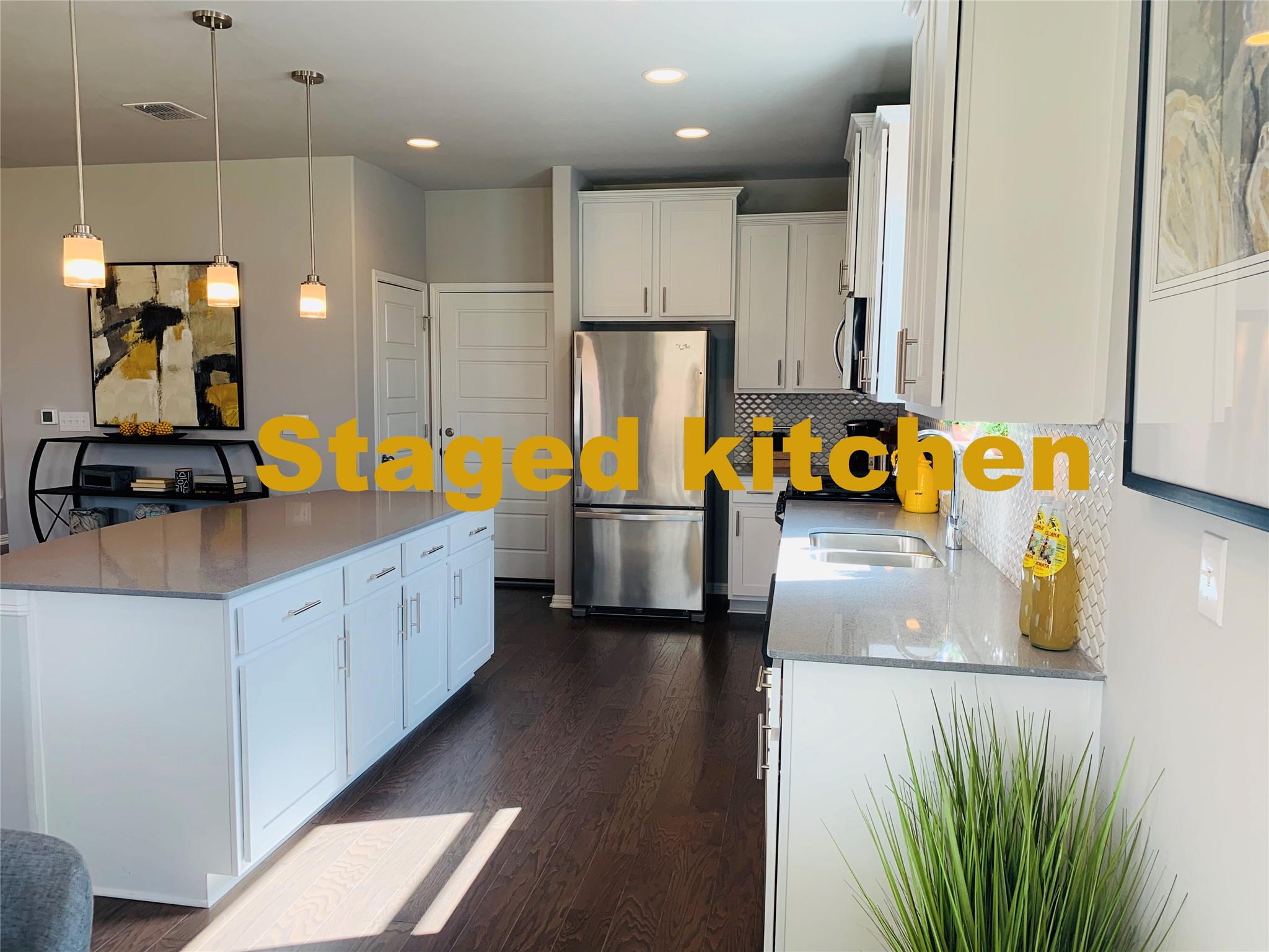 10305 Forest Grove Dr, Austin, TX 78747