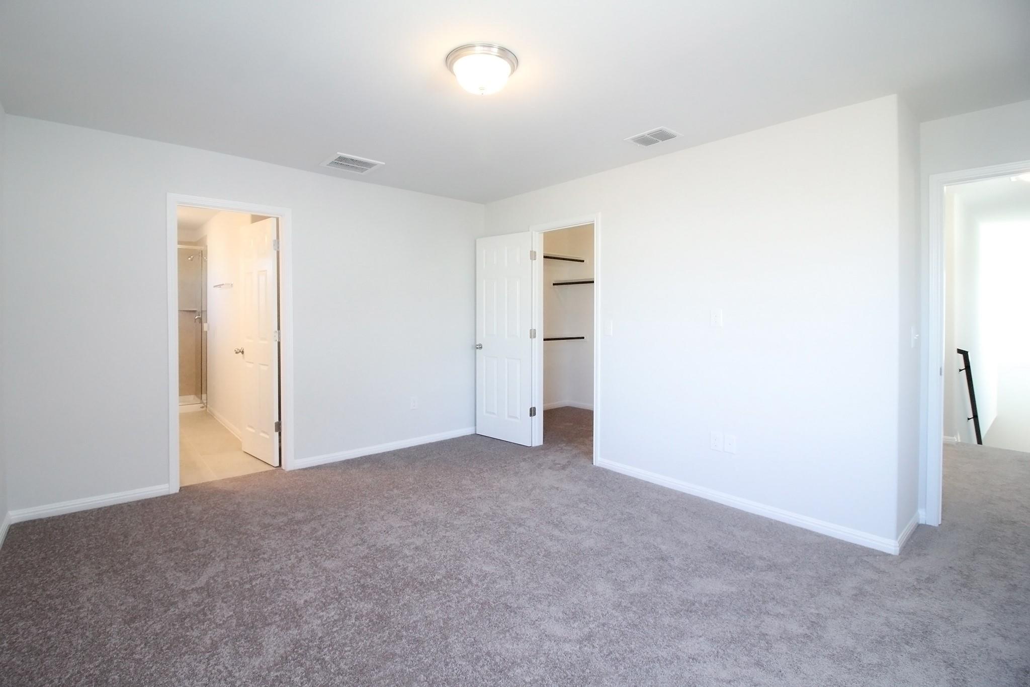 10305 Forest Grove Dr, Austin, TX 78747
