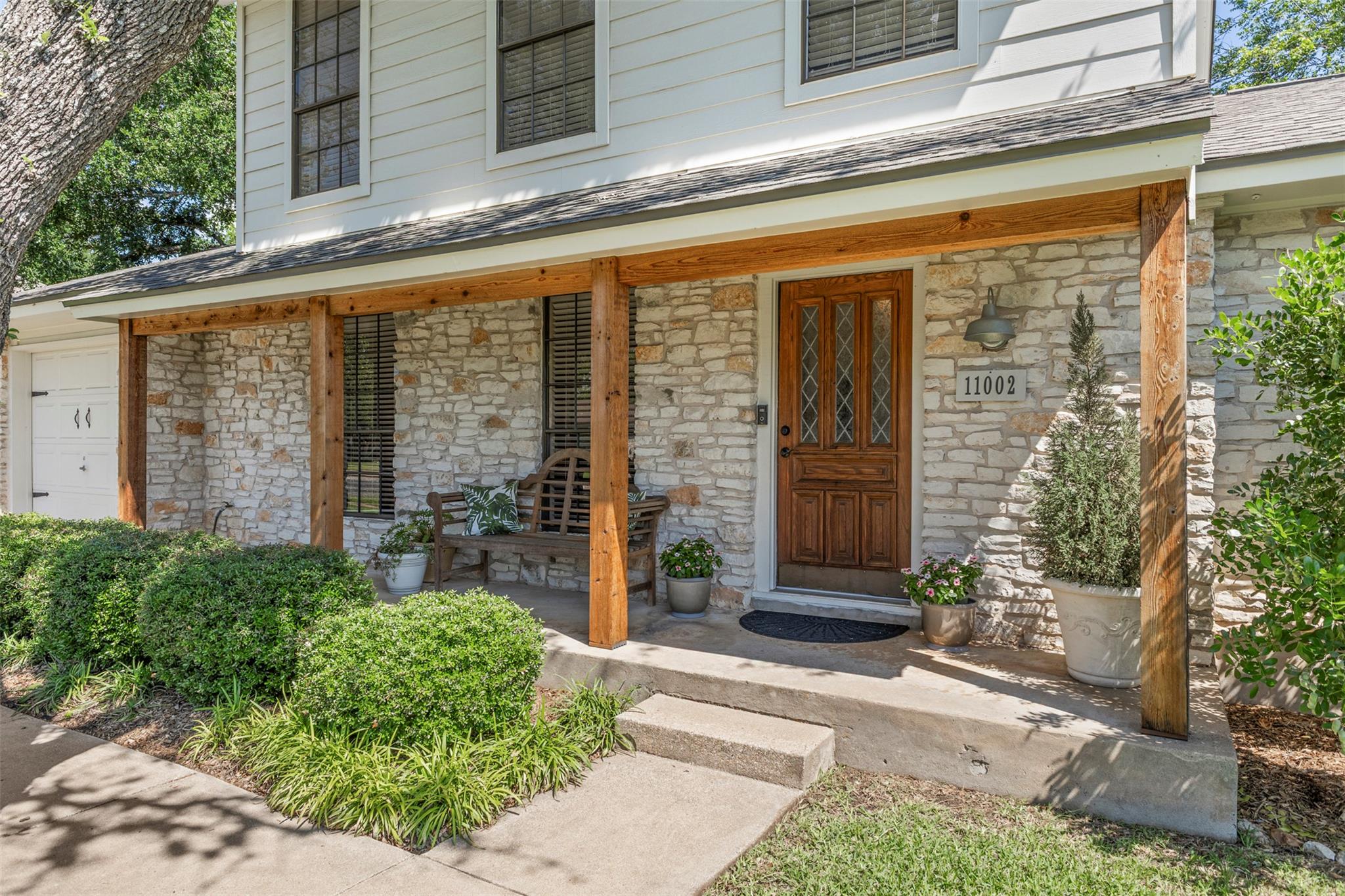 11002 Hillside Oak Ln, Austin, TX 78750