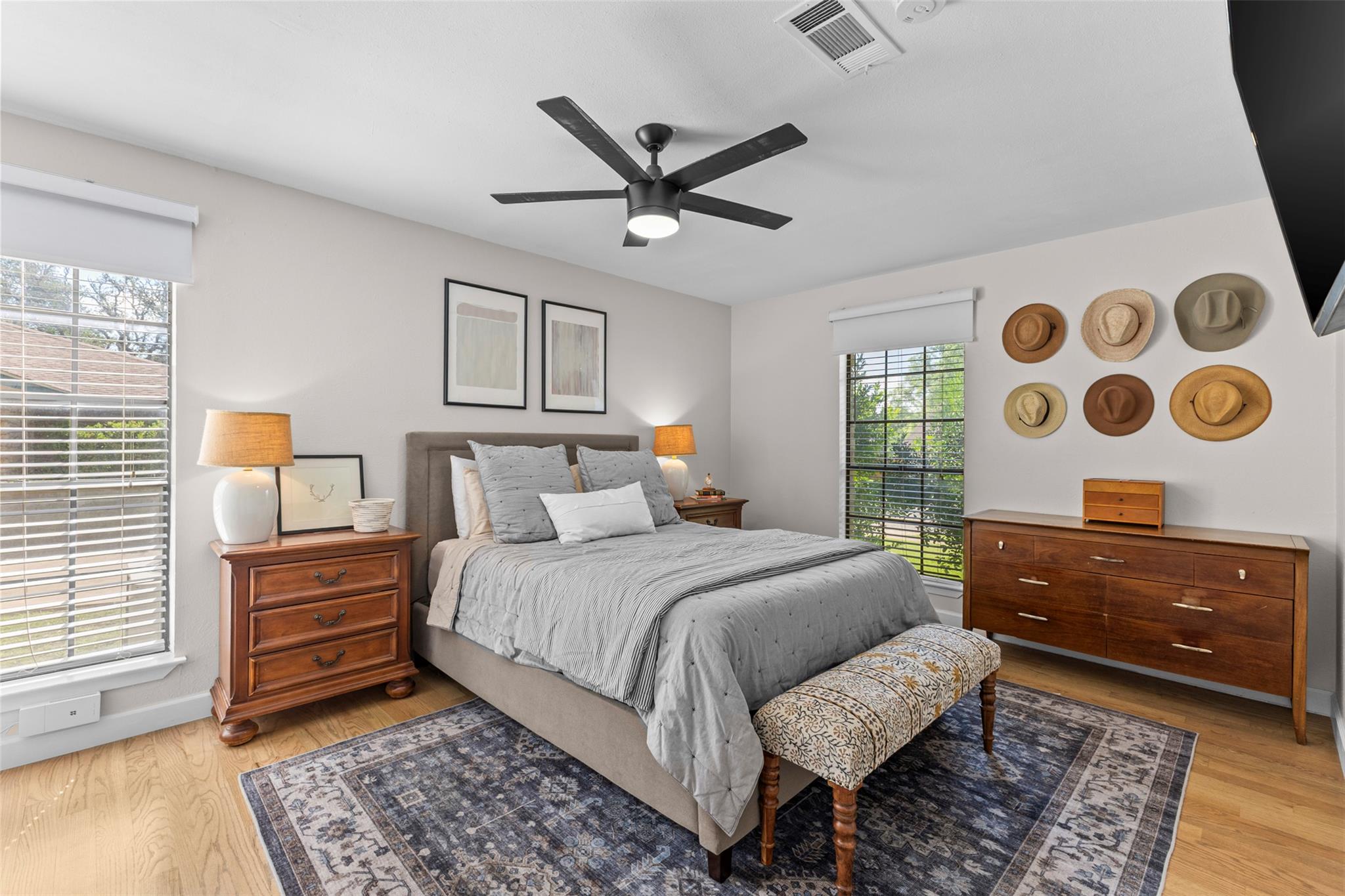 11002 Hillside Oak Ln, Austin, TX 78750