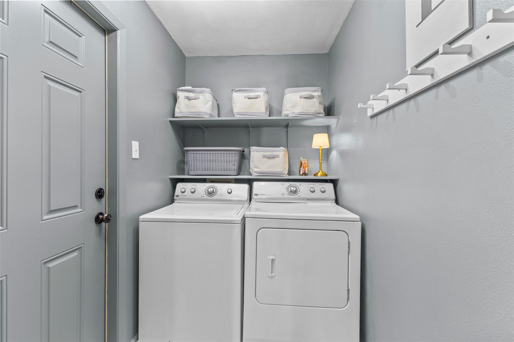 11002 Hillside Oak Ln, Austin, TX 78750