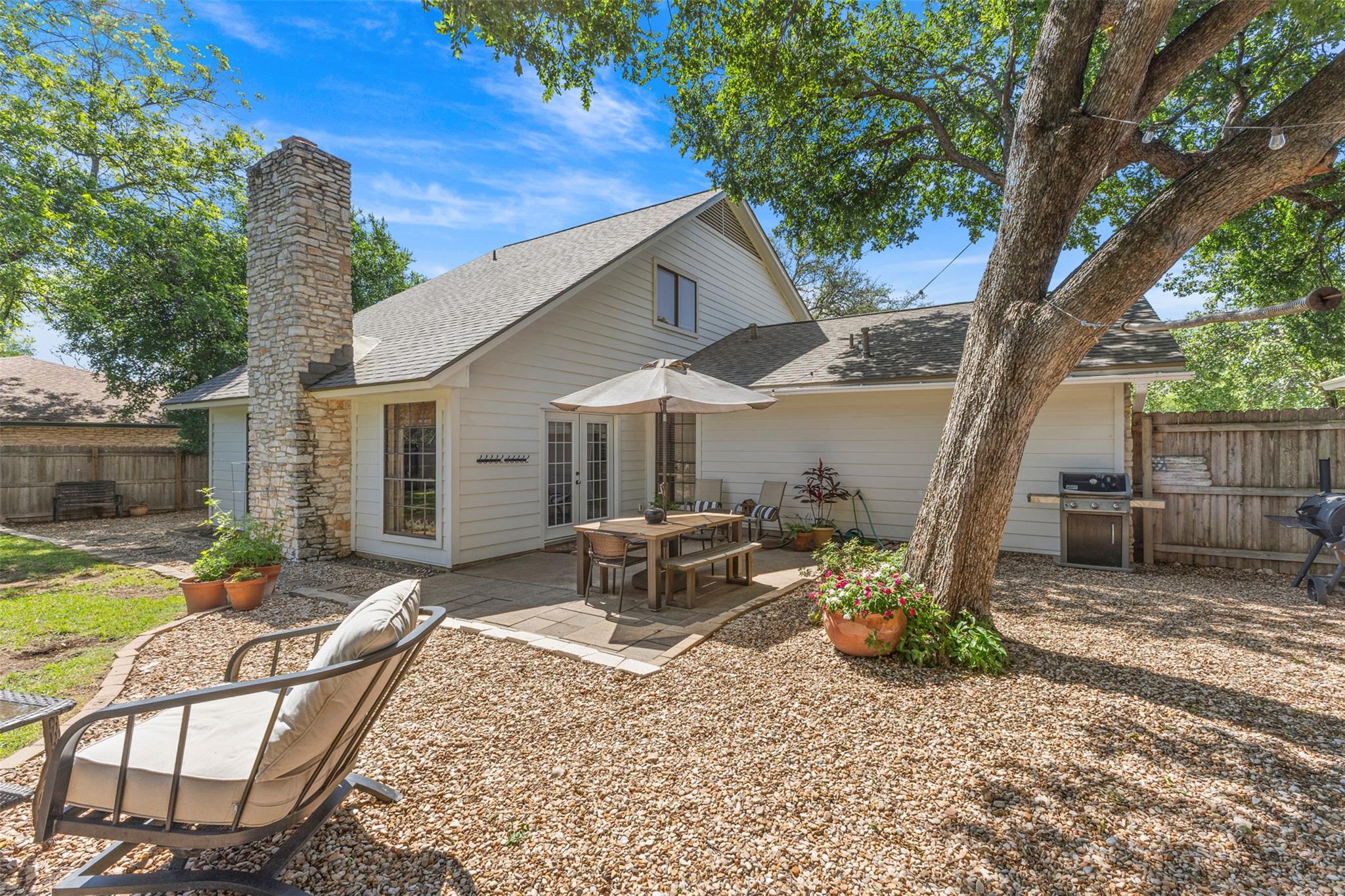 11002 Hillside Oak Ln, Austin, TX 78750