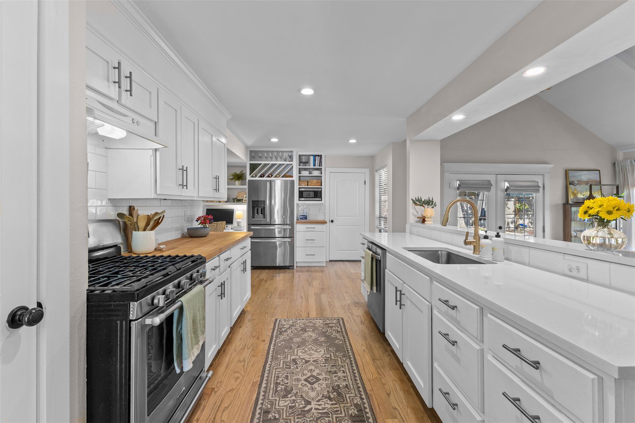 11002 Hillside Oak Ln, Austin, TX 78750