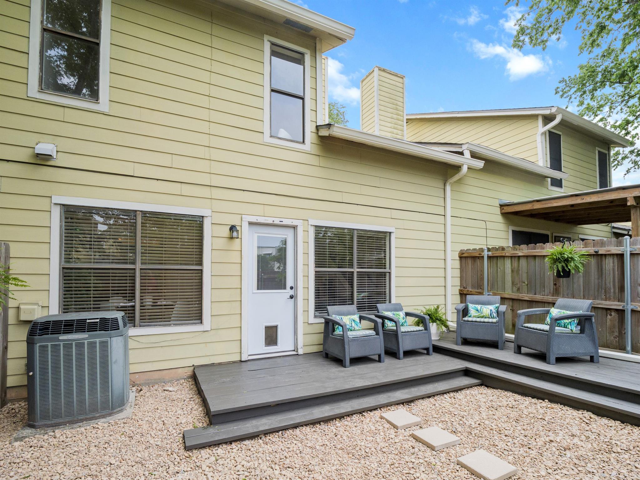 512 Eberhart Ln # 1003, Austin, TX 78745