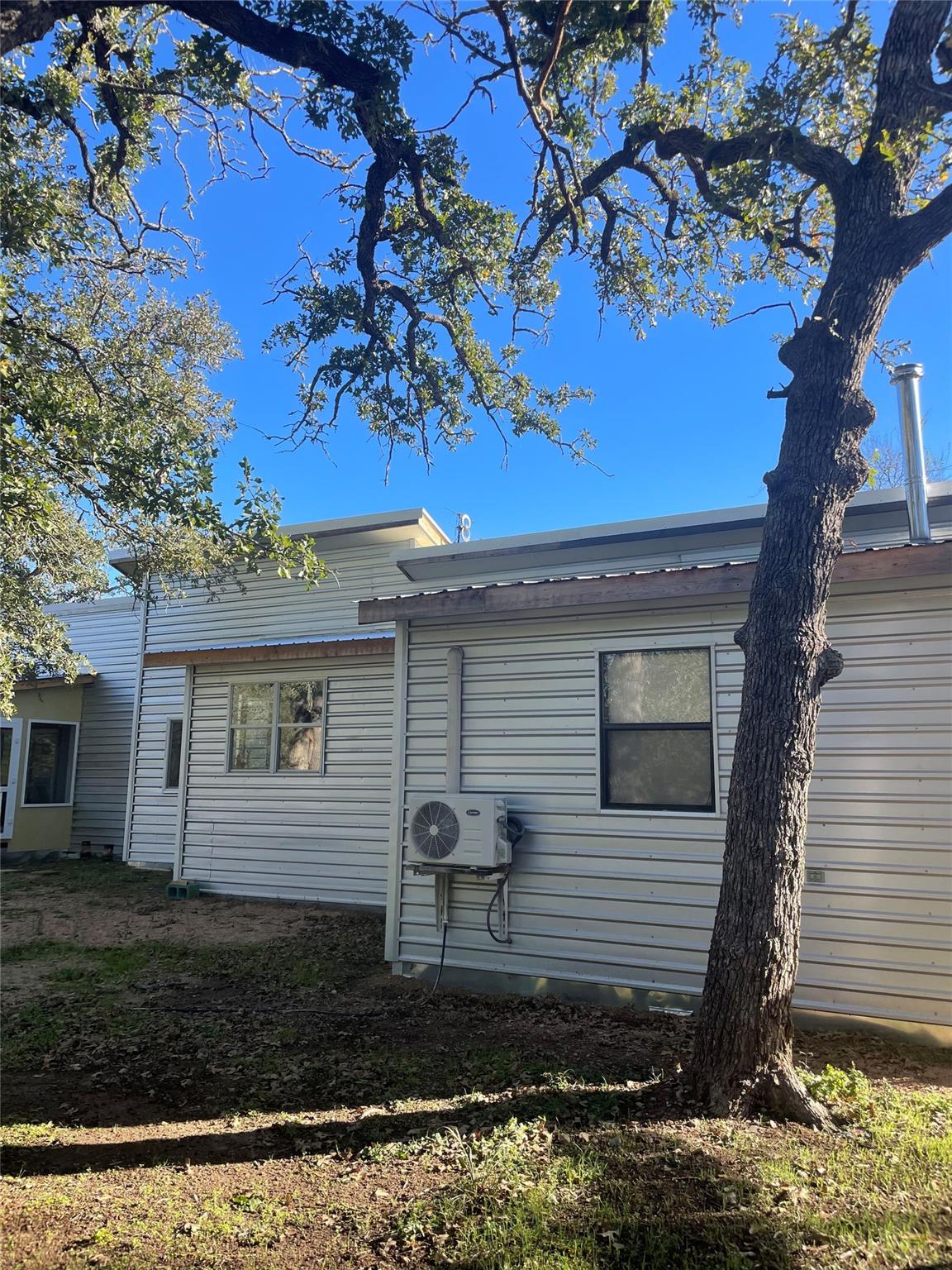 426 State Highway 21 W Unit A, Cedar Creek, TX 78612