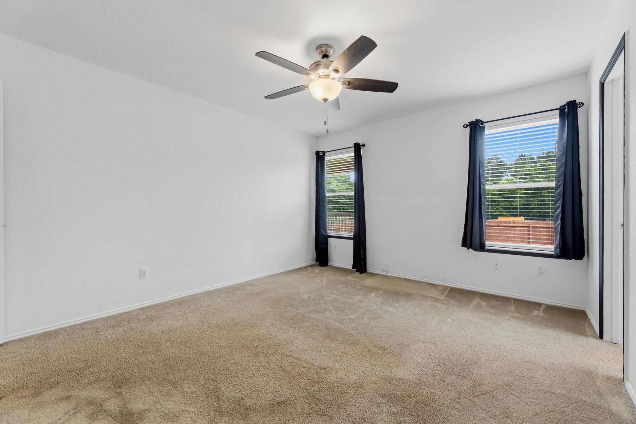 12601 Wayne Spur Ln, Elgin, TX 78621