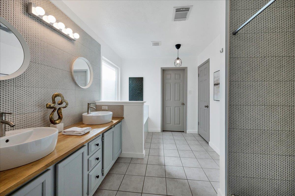 13450 Moscow Trl, Austin, TX 78729