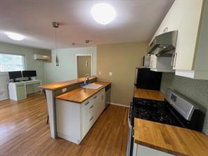 304 E 33rd St # 24, Austin, TX 78705