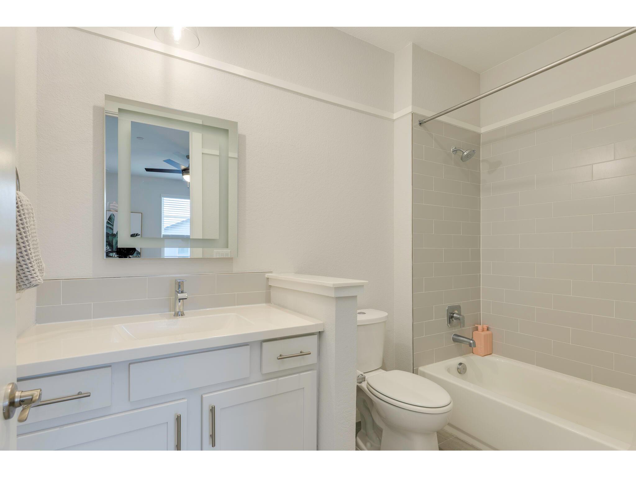 12001 Vista Parke Dr # 1103, Austin, TX 78726
