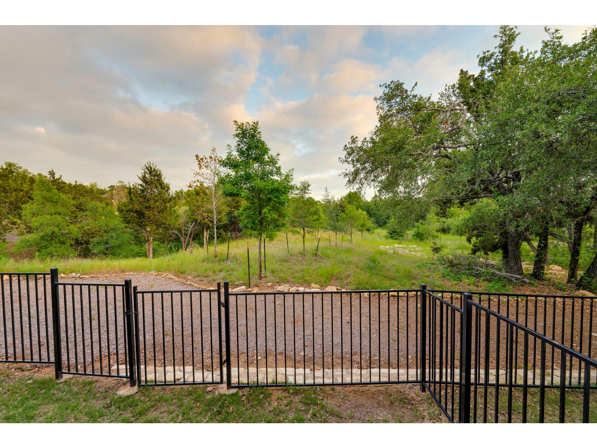 12001 Vista Parke Dr # 1103, Austin, TX 78726