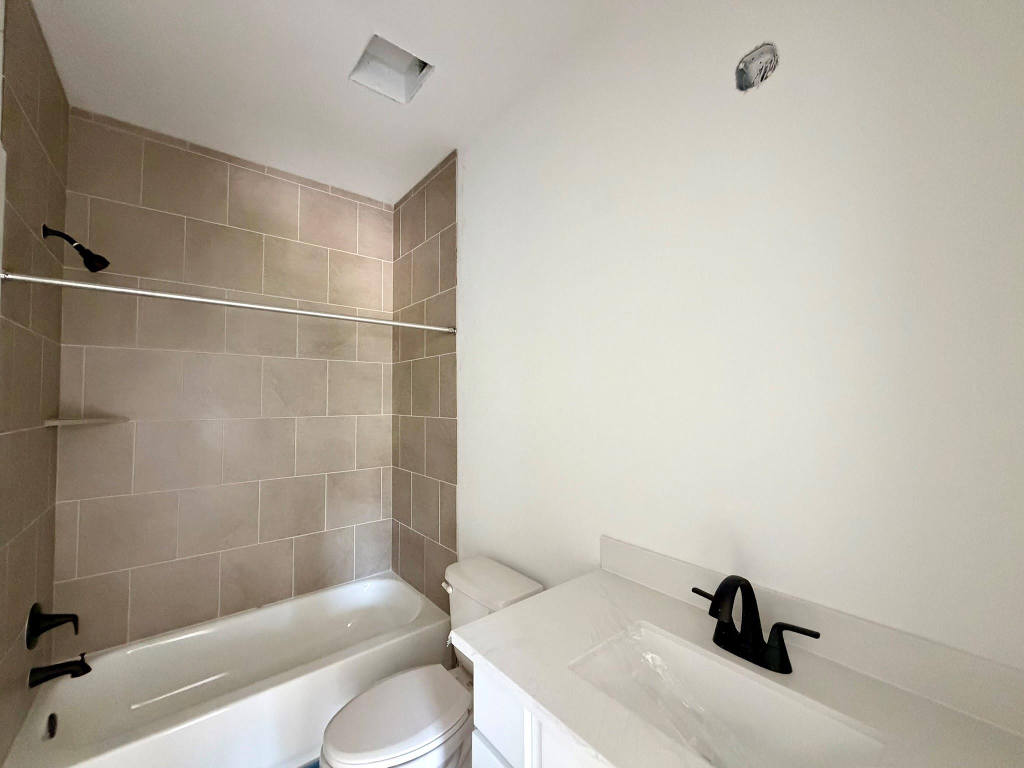 1329 White Daisy Ln, Georgetown, TX 78628