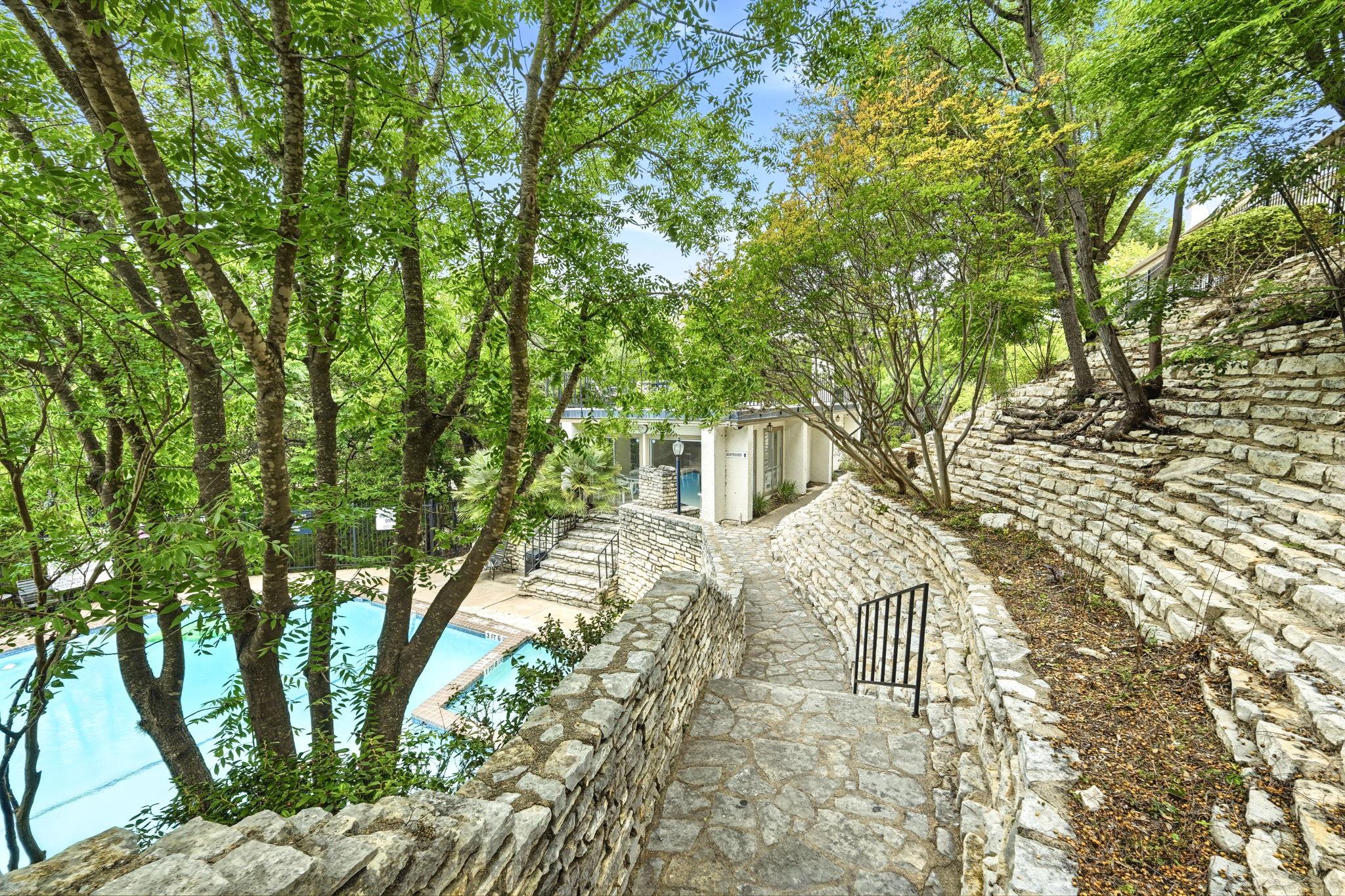6910 Hart Ln # 912, Austin, TX 78731