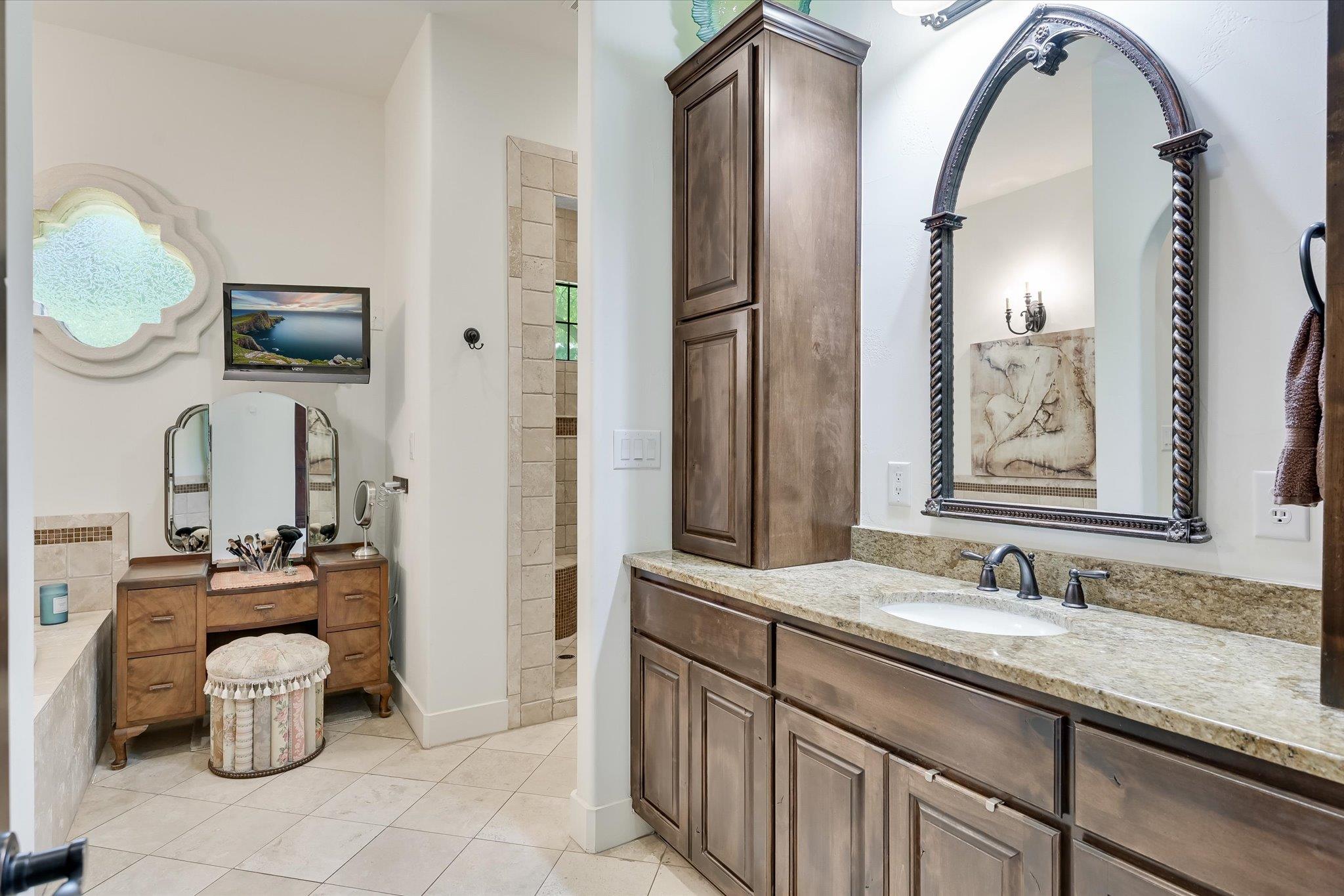 409 Turquoise, Horseshoe Bay, TX 78657
