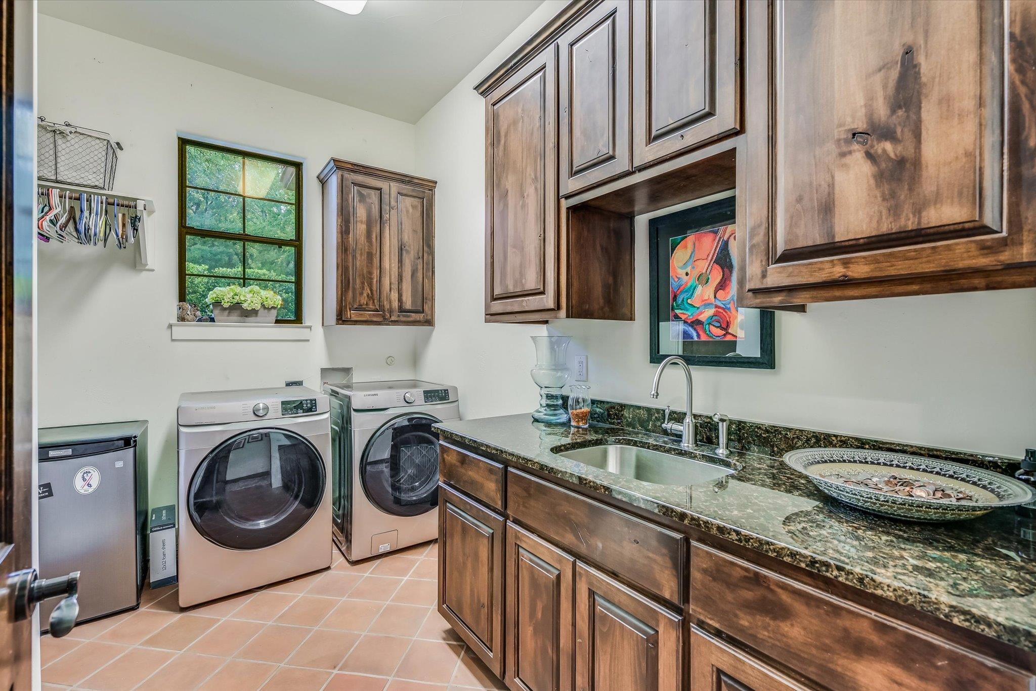 409 Turquoise, Horseshoe Bay, TX 78657