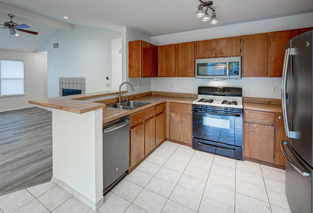 12323 Tomanet Trl, Austin, TX 78758