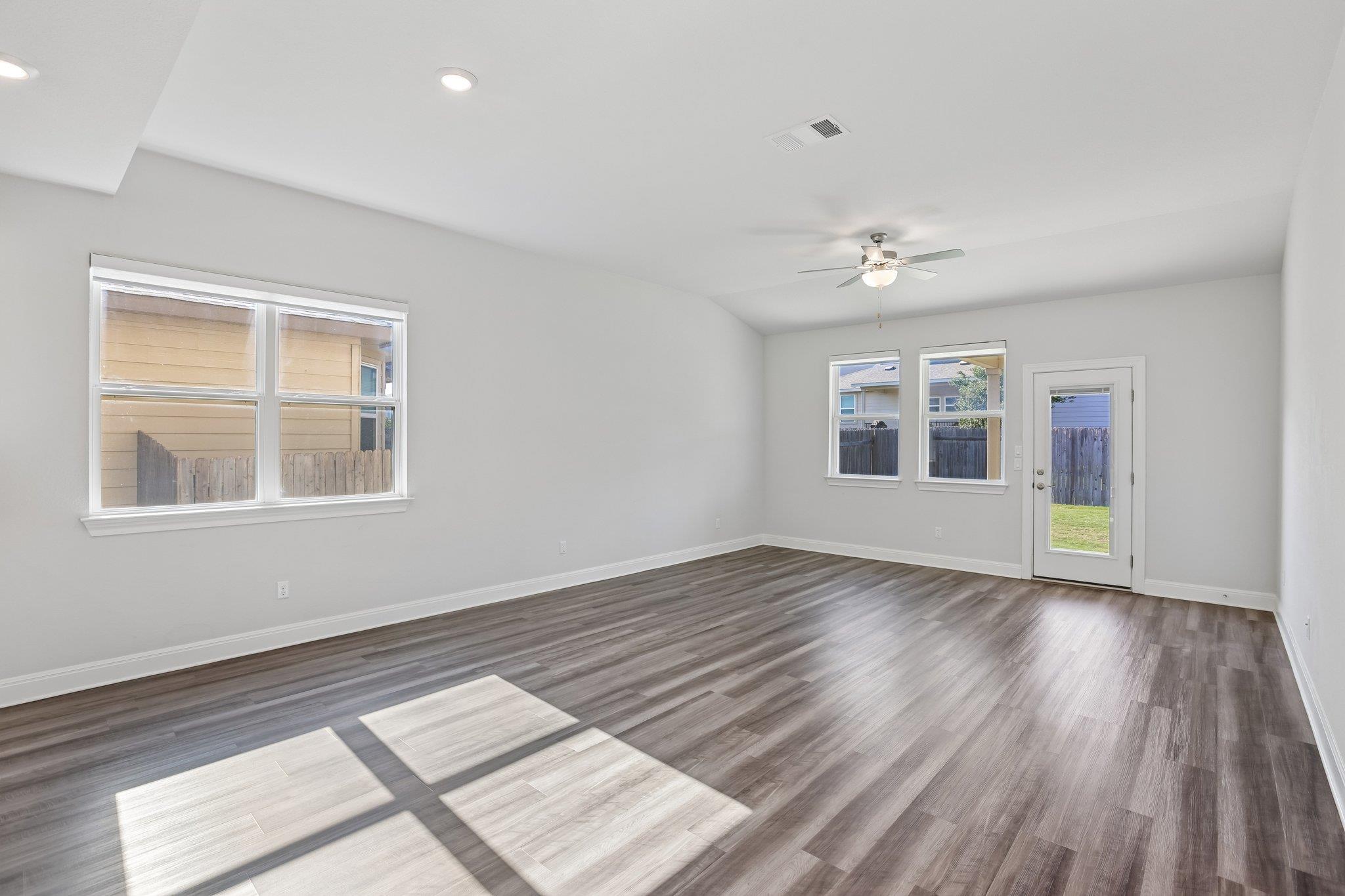 184 Dome Peak Ter, Dripping Springs, TX 78620