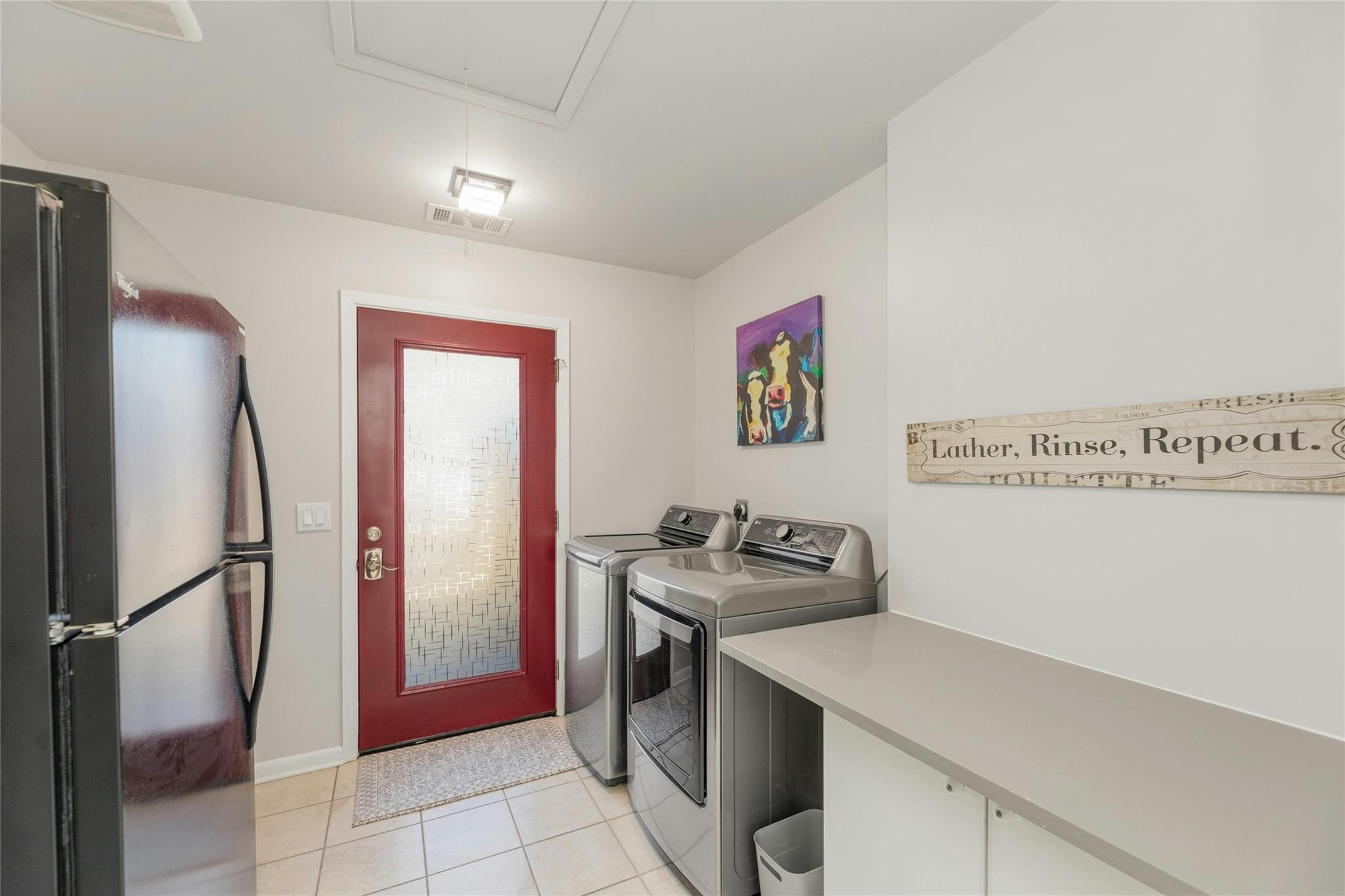 10002 Lake Ridge Dr # Main House, Austin, TX 78733