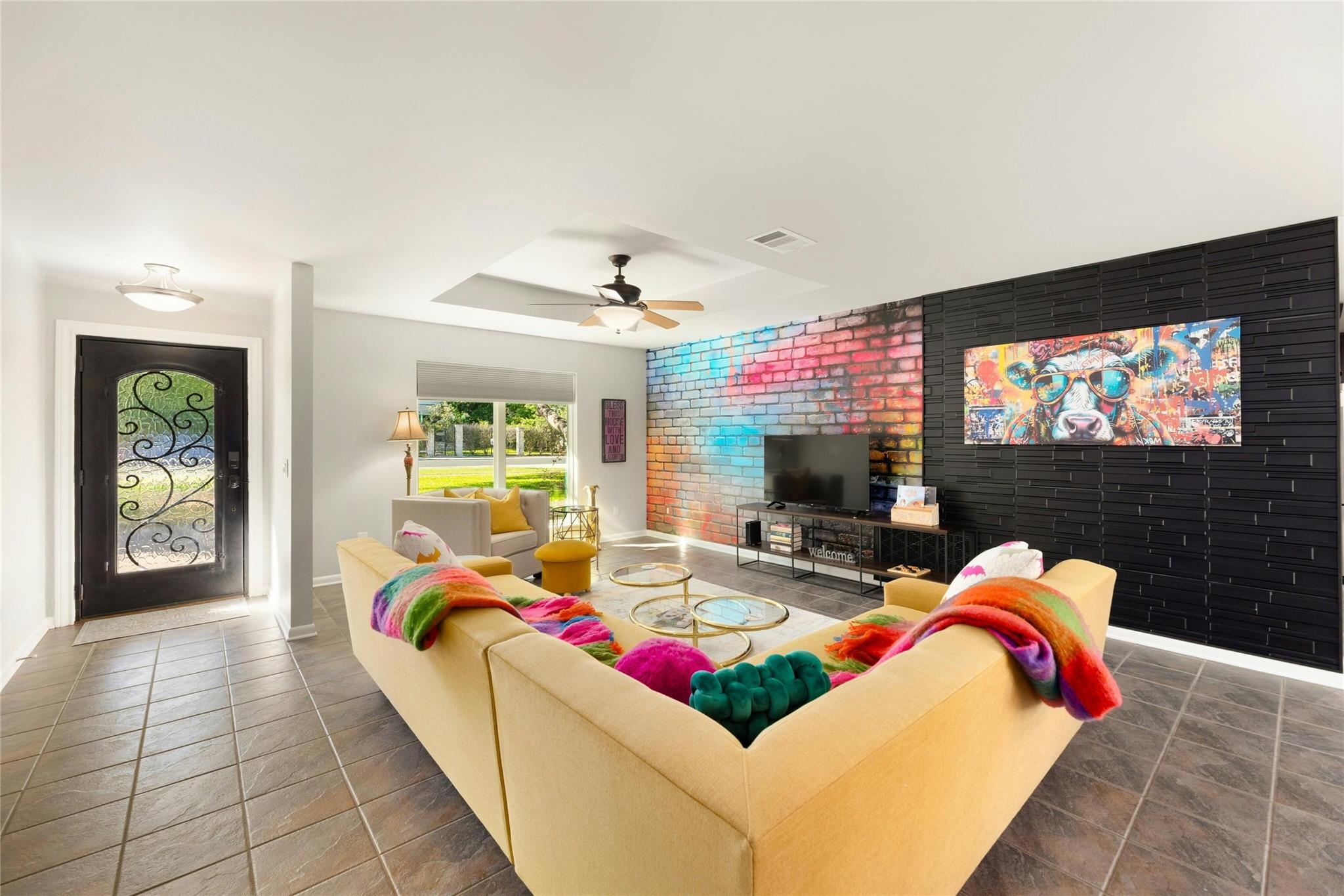 10002 Lake Ridge Dr # Main House, Austin, TX 78733