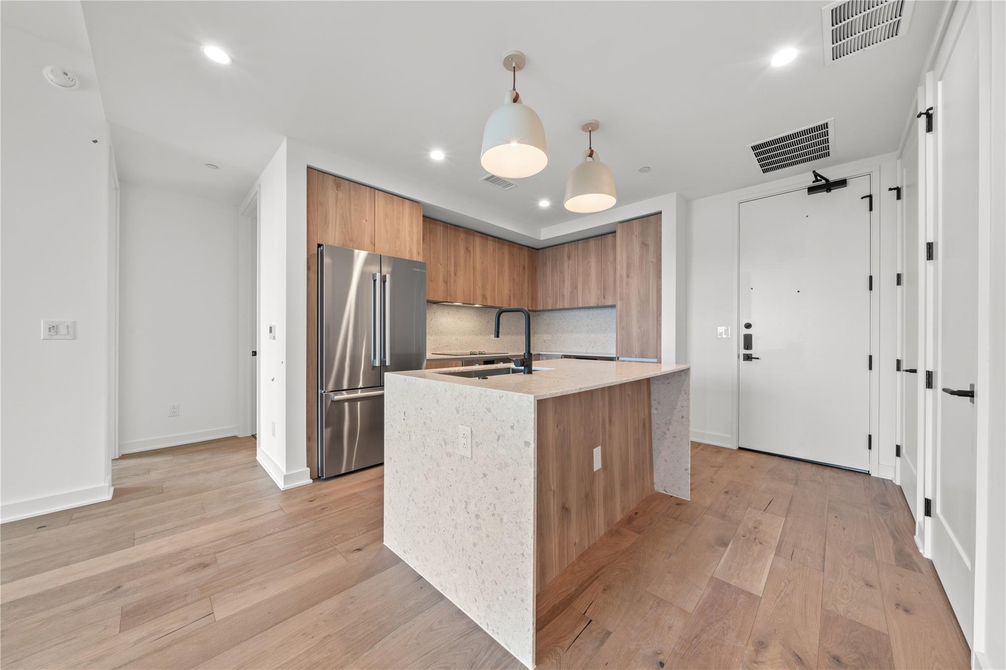 84 East Ave # 2203, Austin, TX 78701