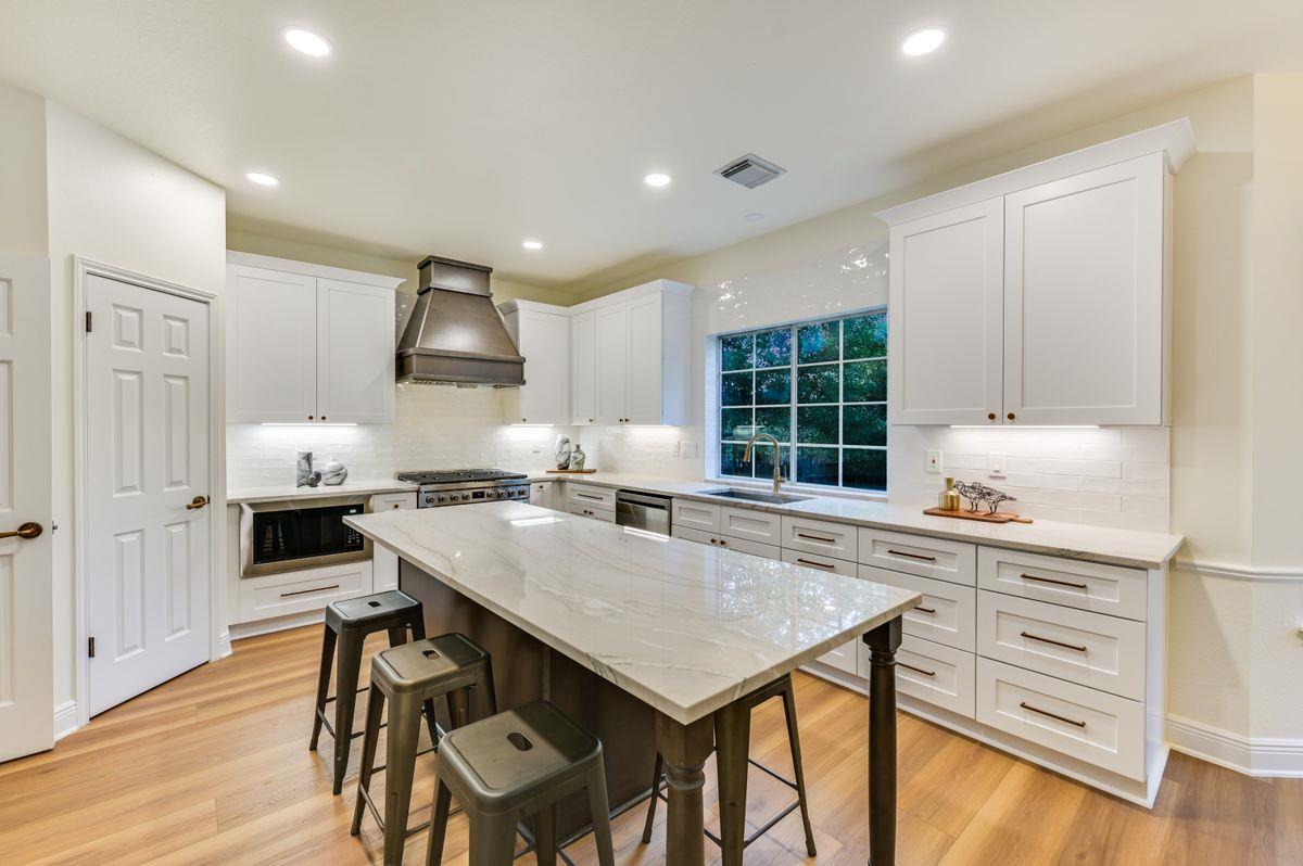 5217 China Garden Dr, Austin, TX 78730