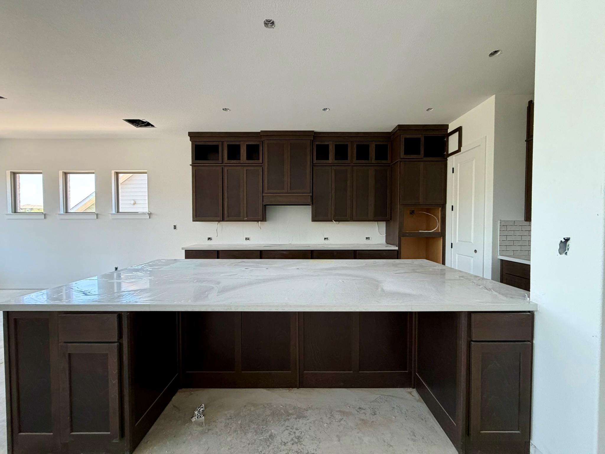 1325 White Daisy Ln, Georgetown, TX 78628