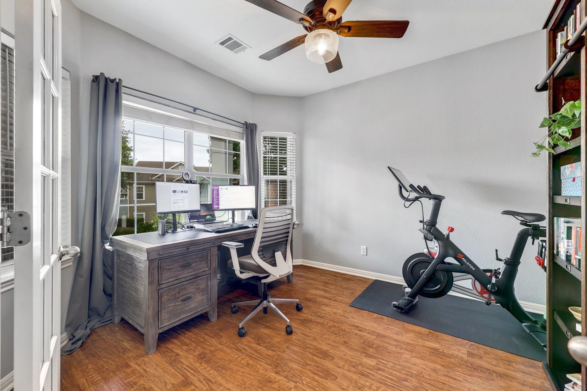 411 W St Elmo Rd # 37, Austin, TX 78745
