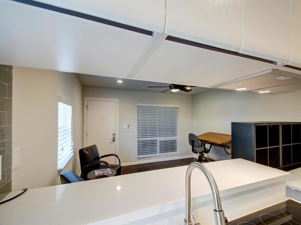3110 Red River St # 306, Austin, TX 78705