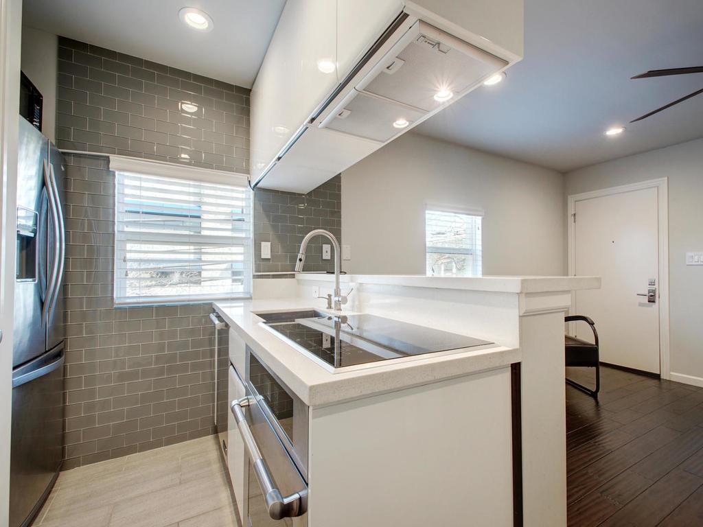 3110 Red River St # 306, Austin, TX 78705