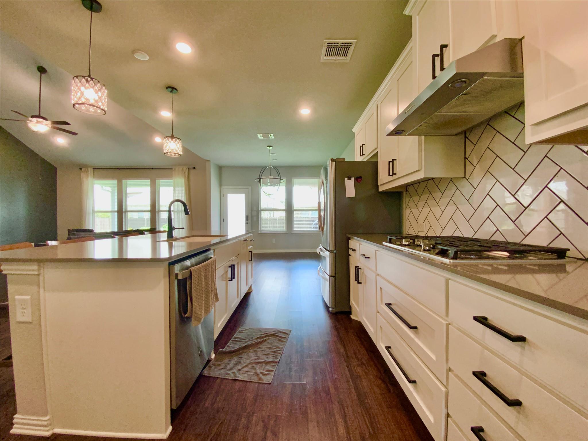 3307 Columbus Way, Round Rock, TX 78665