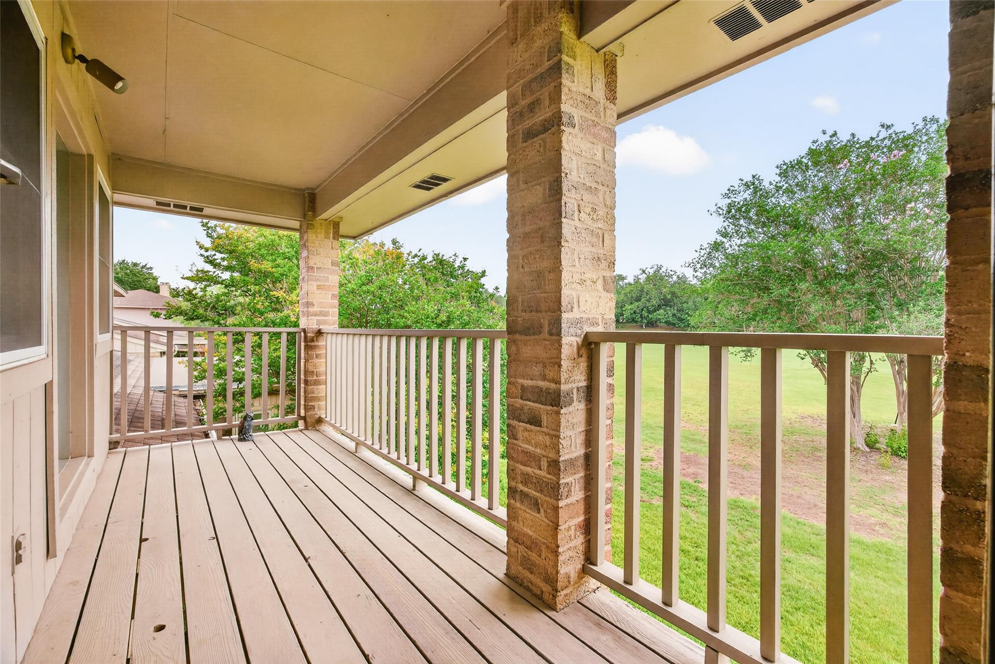 11121 Pinehurst Dr # D, Austin, TX 78747