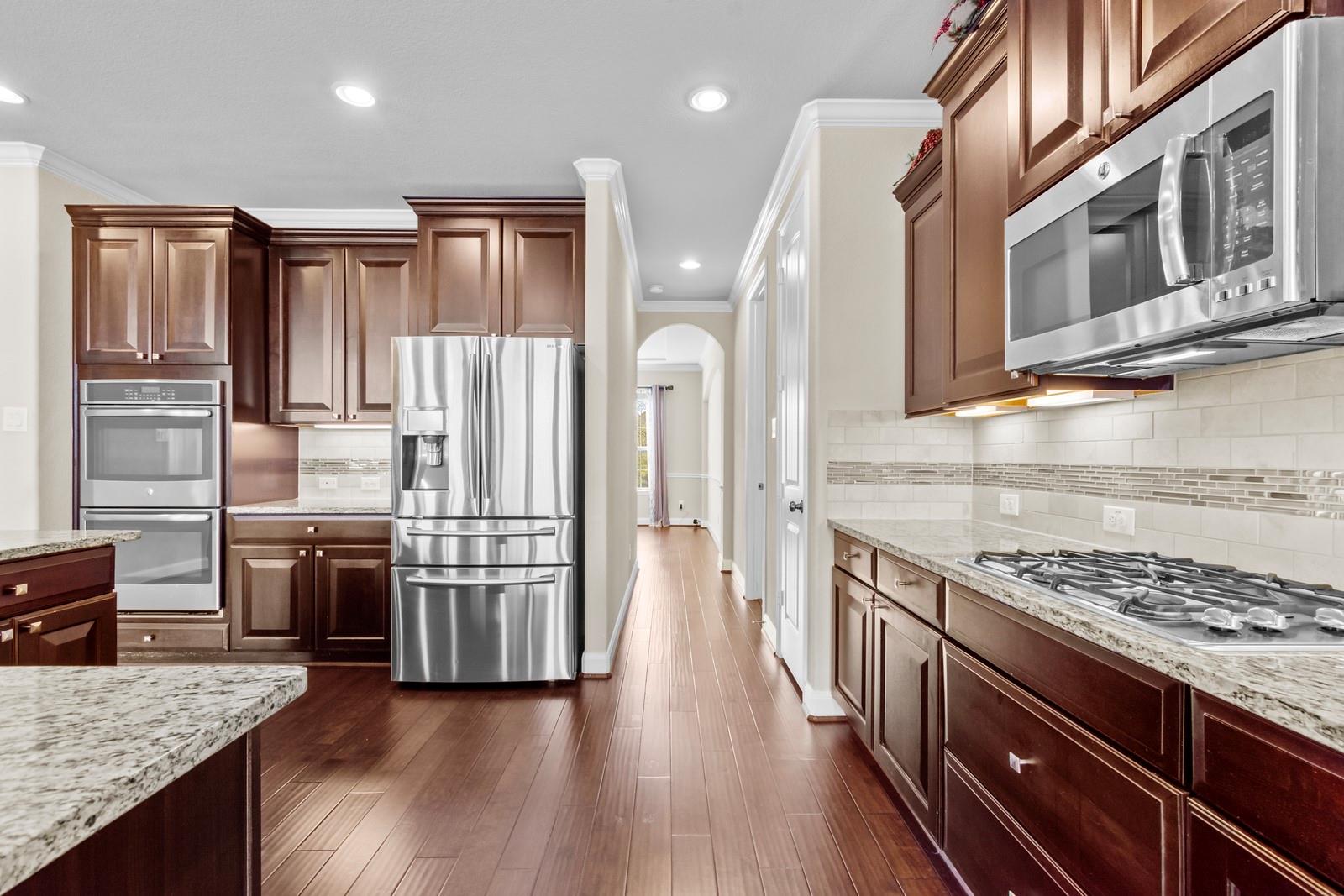 3704 Ashbury Rd, Round Rock, TX 78681