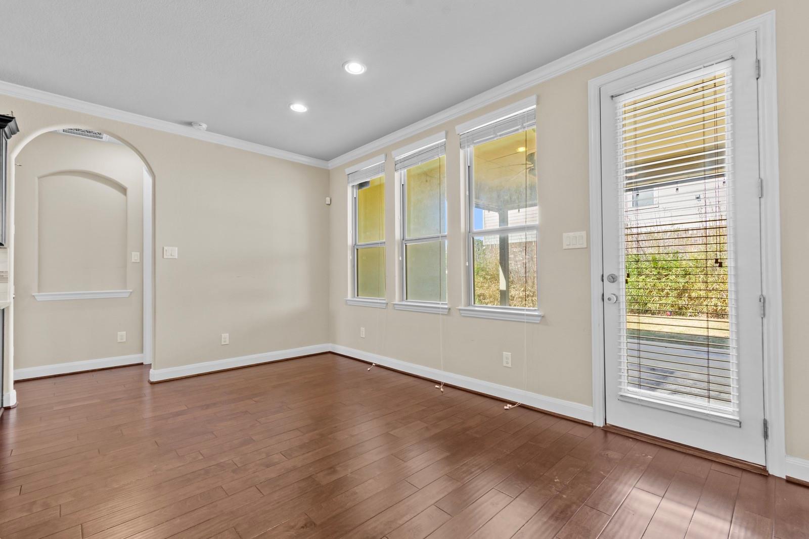 3704 Ashbury Rd, Round Rock, TX 78681