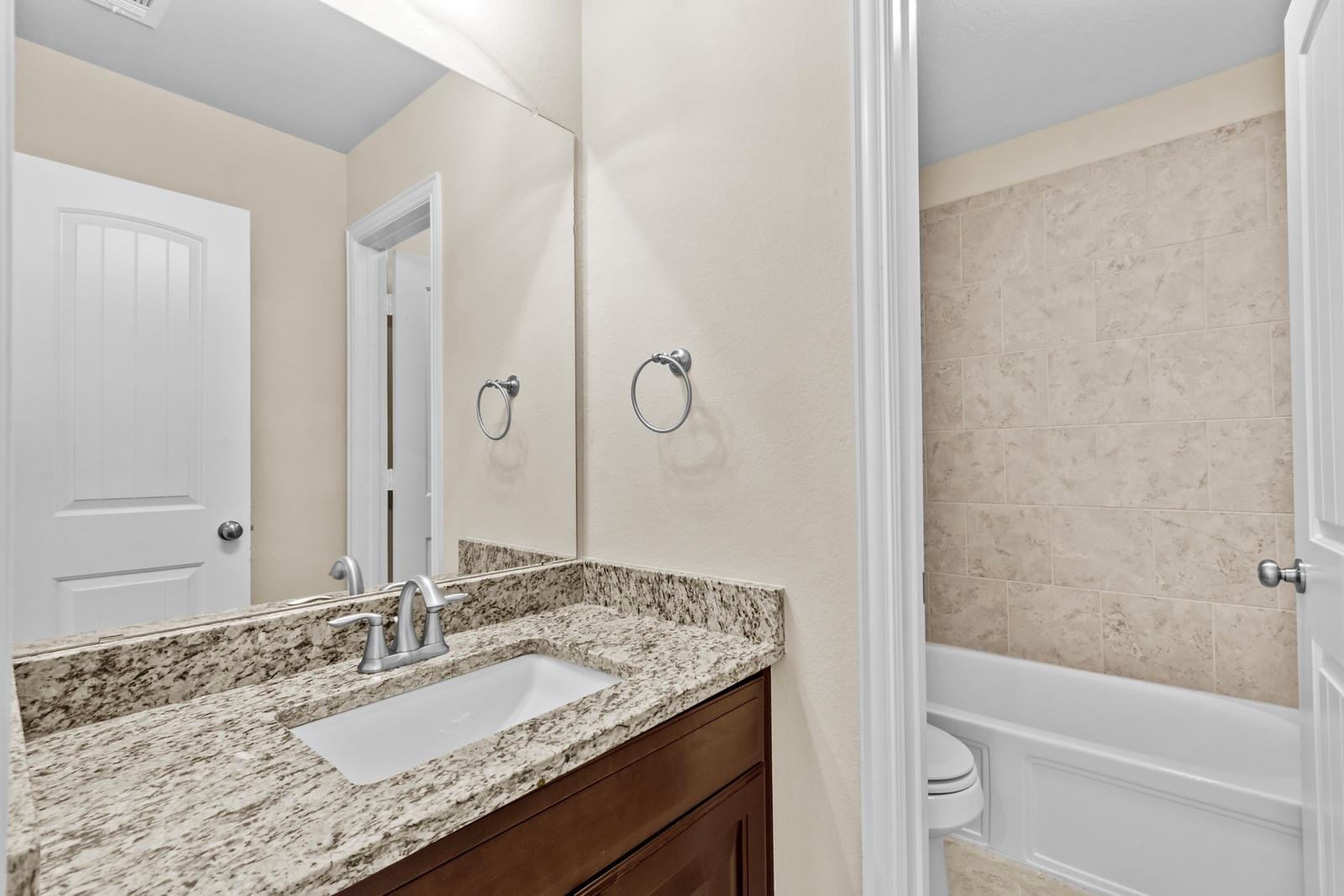 3704 Ashbury Rd, Round Rock, TX 78681